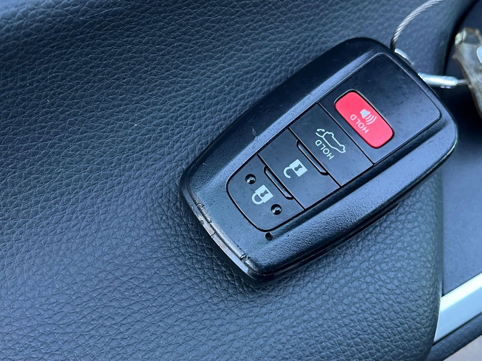 Thumbnail: 2025 Toyota RAV4 - 20