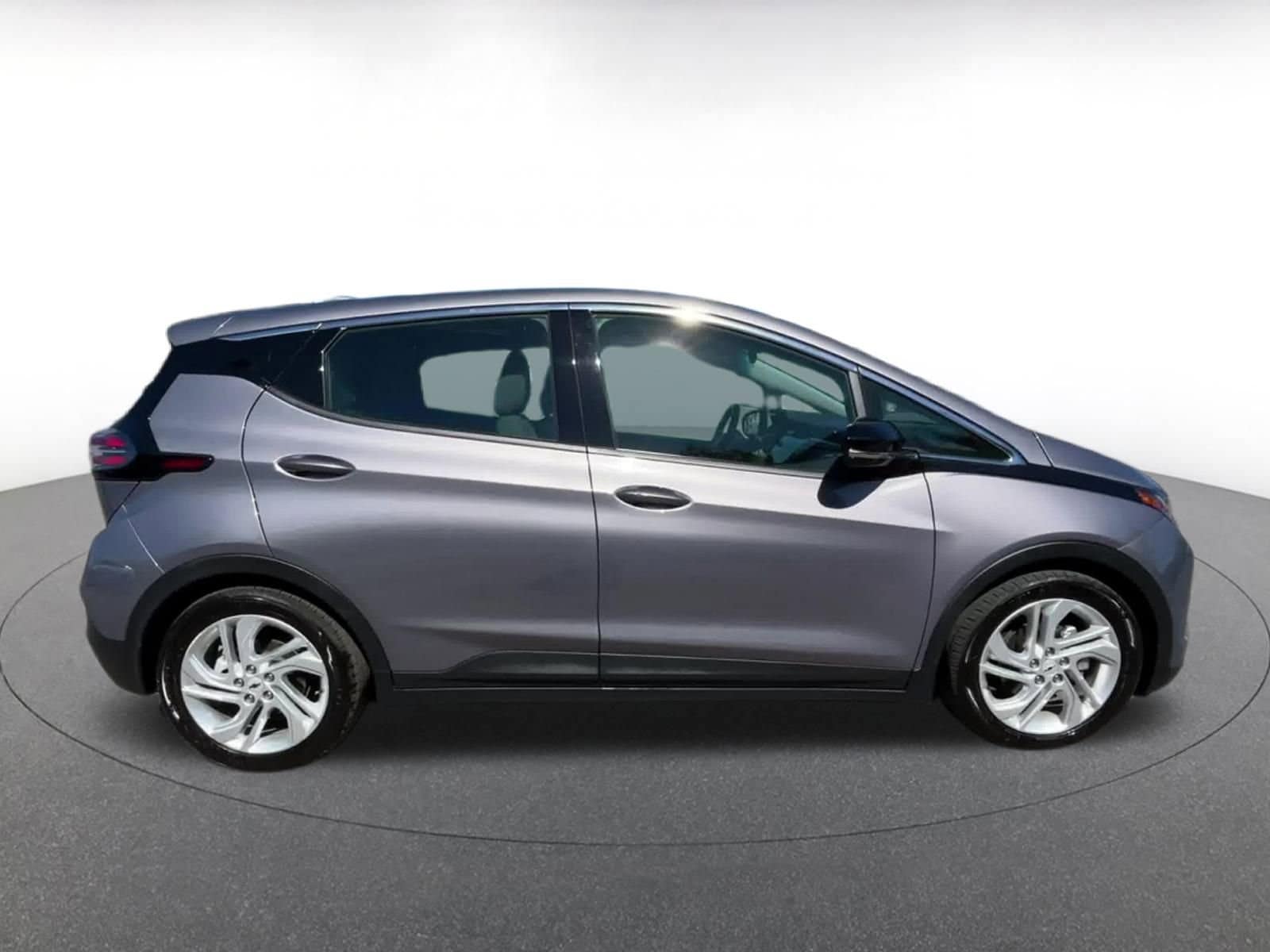 Thumbnail: 2023 Chevrolet Bolt EV - 13