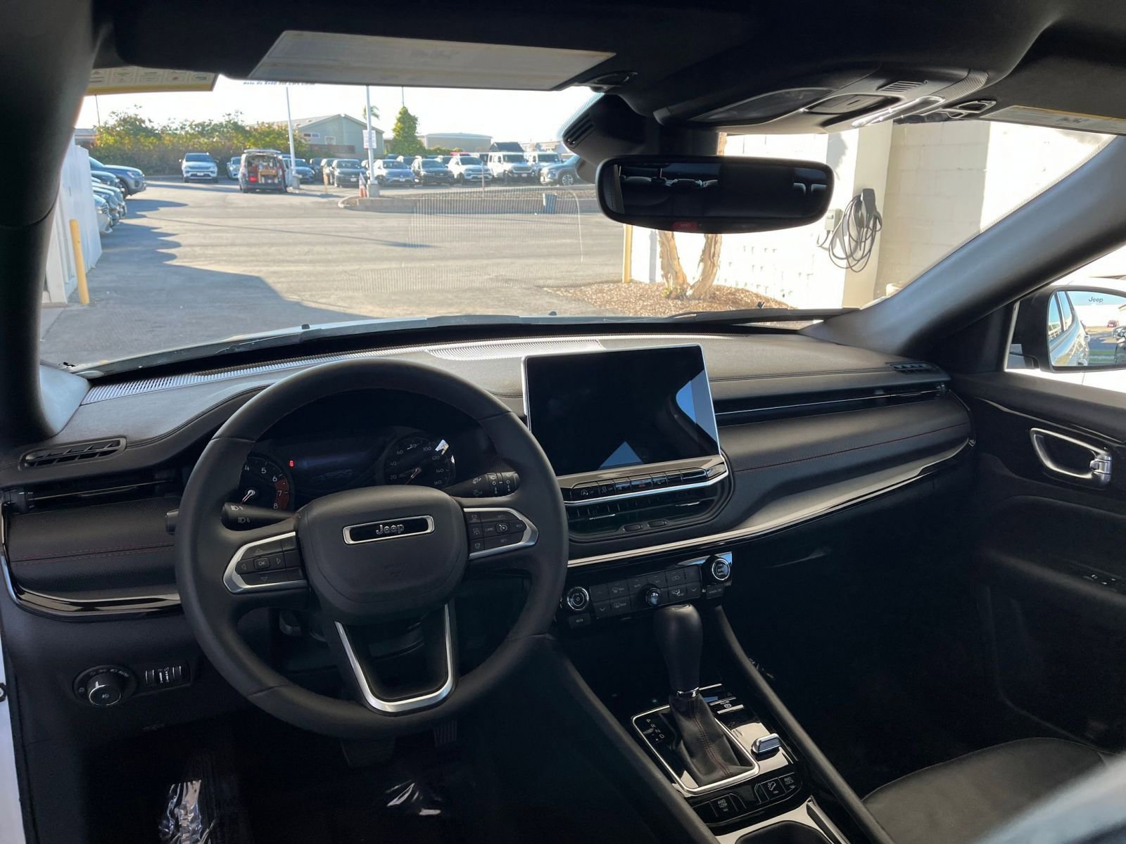 Thumbnail: 2025 Jeep Compass - 33