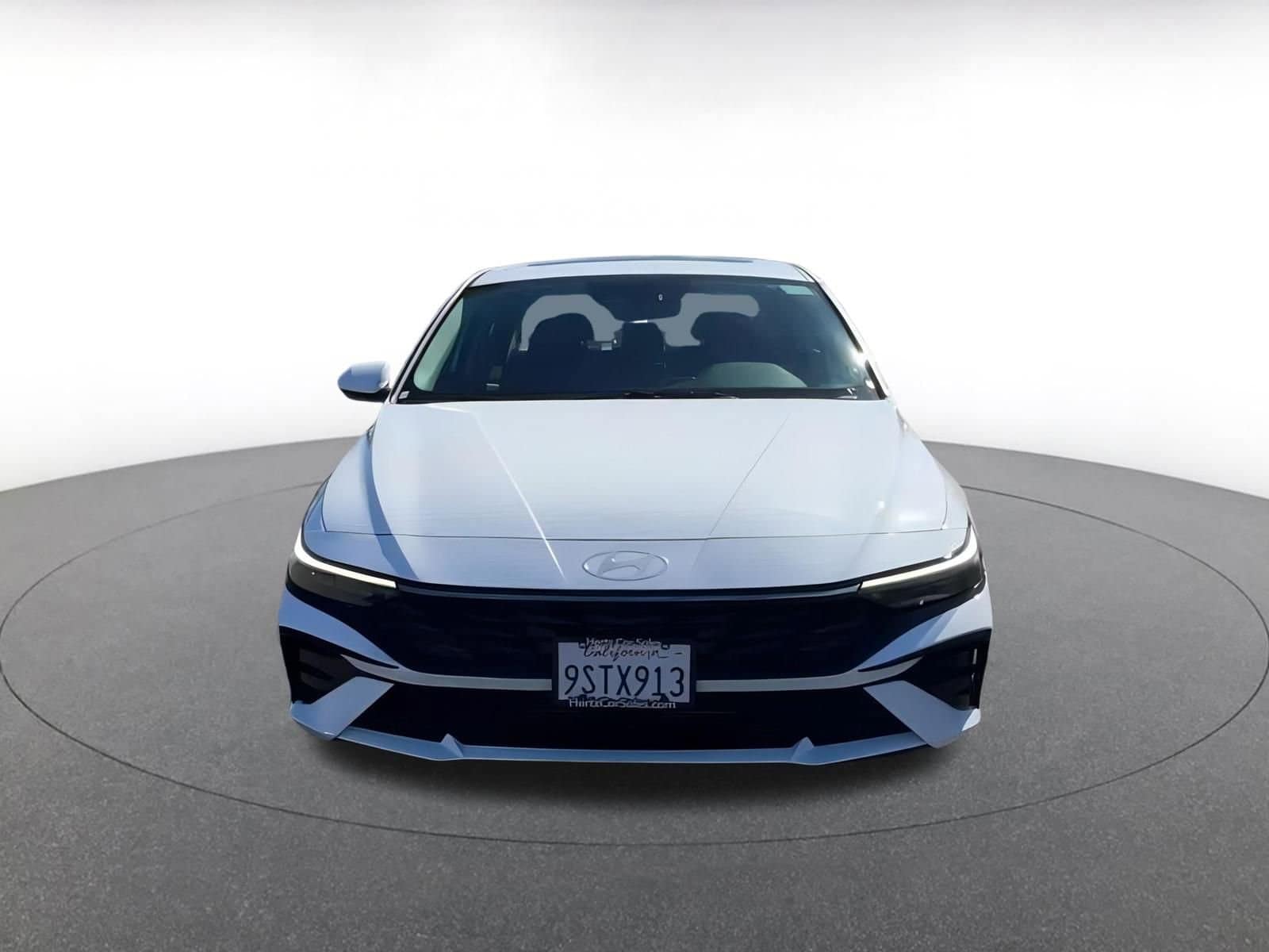 Thumbnail: 2025 Hyundai Elantra - 4