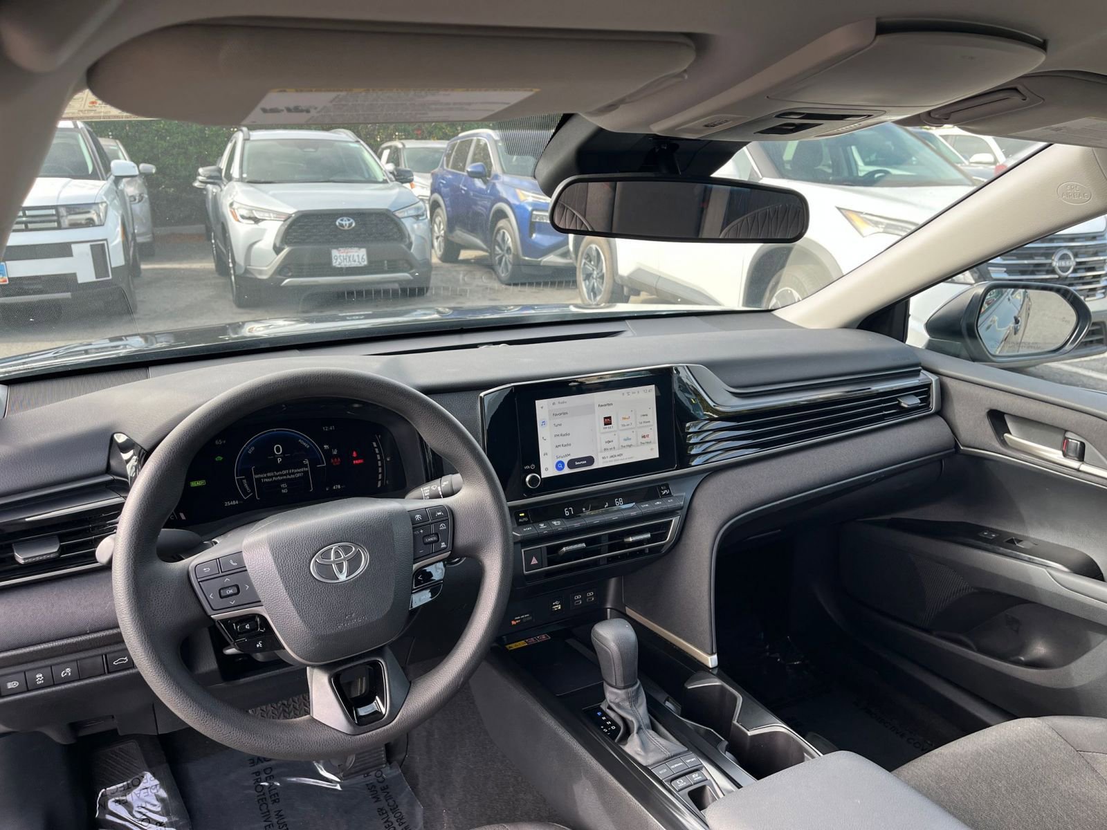 Thumbnail: 2025 Toyota Camry - 33