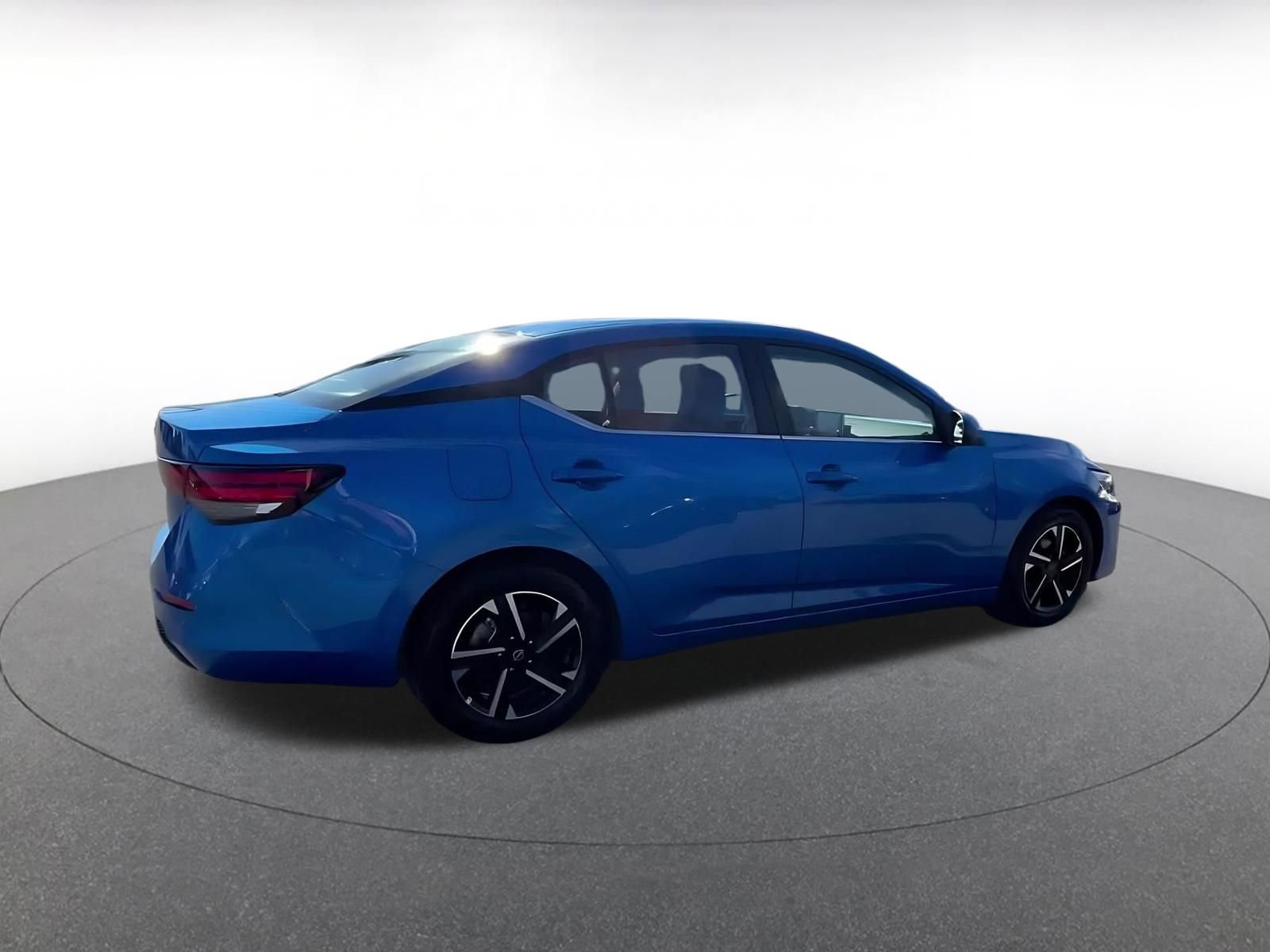 Thumbnail: 2025 Nissan Sentra - 15