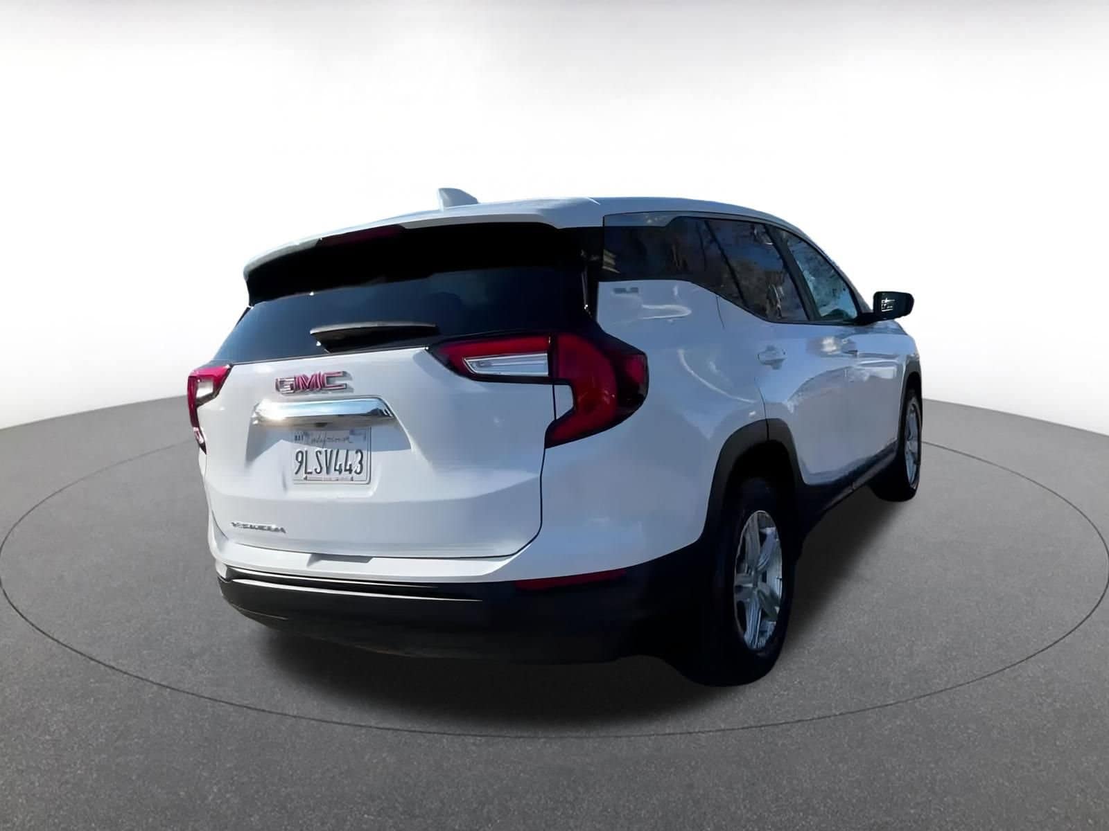 Thumbnail: 2024 GMC Terrain - 15