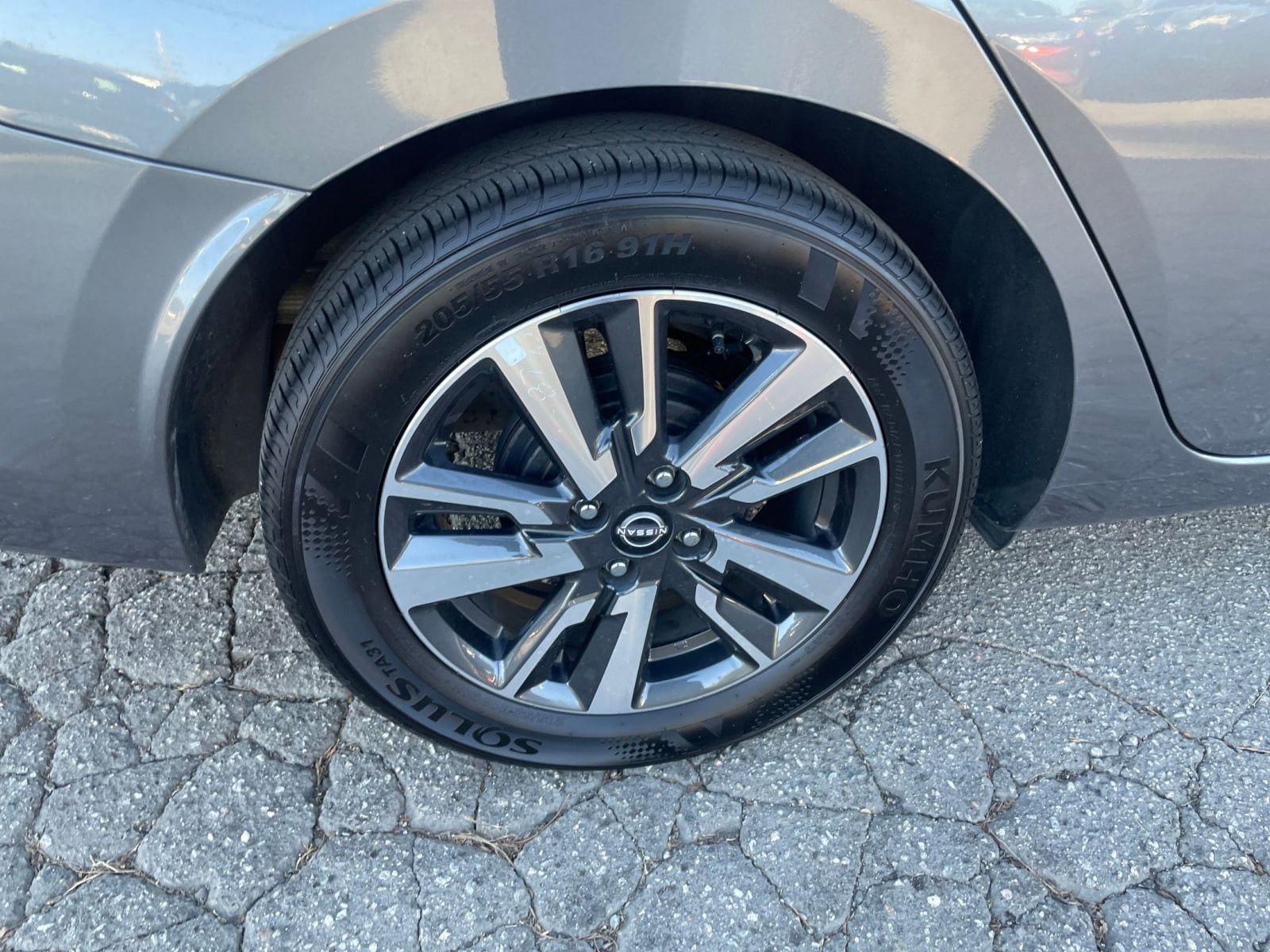 Thumbnail: 2025 Nissan Versa - 30