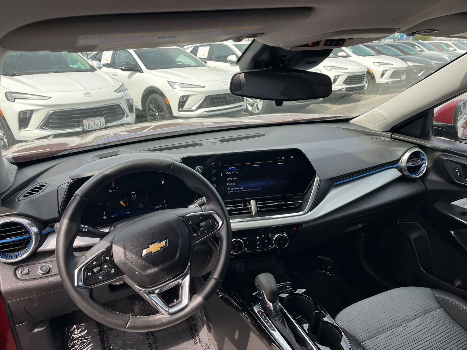 Thumbnail: 2025 Chevrolet Trax - 34