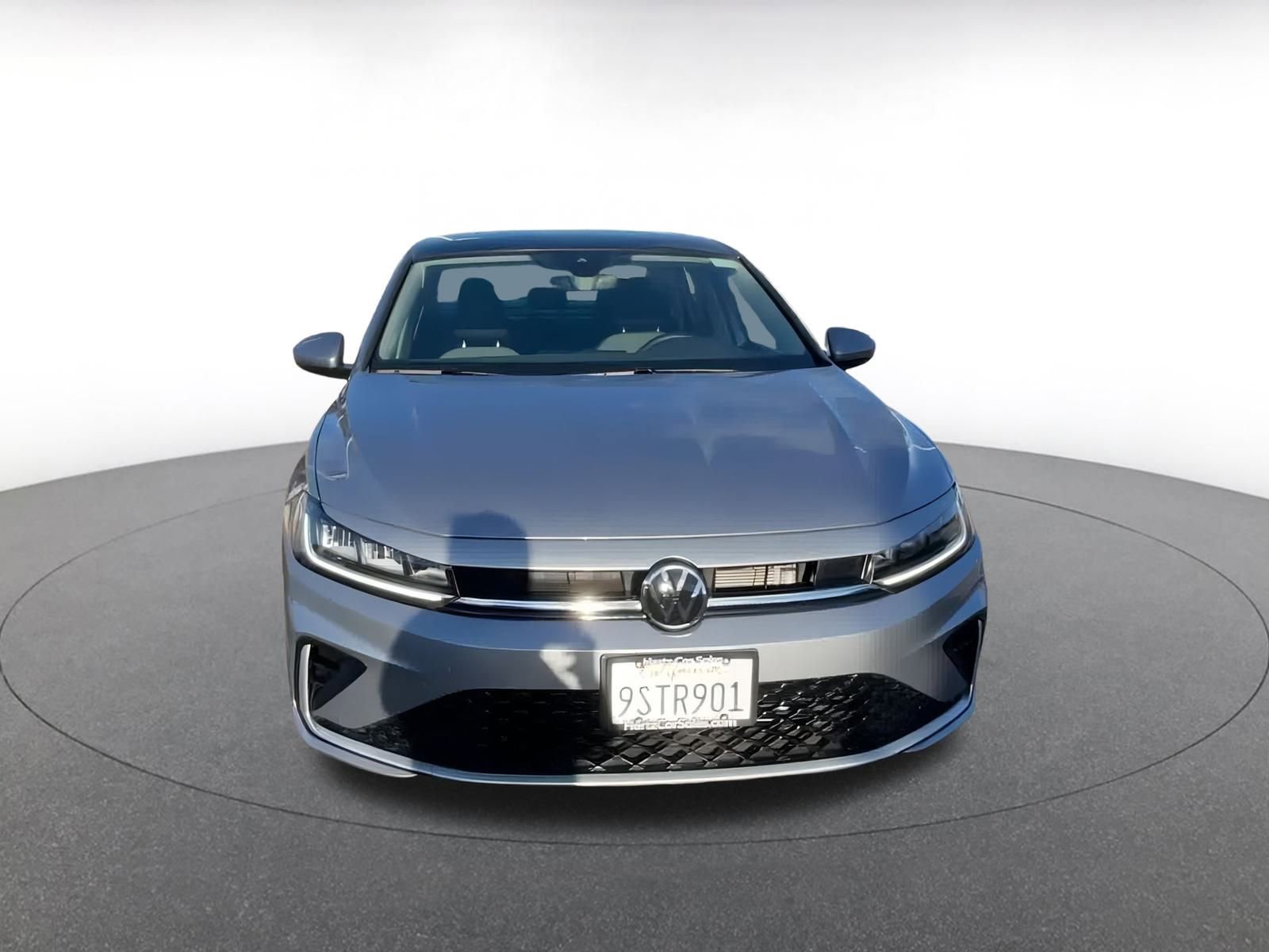 Thumbnail: 2025 Volkswagen Jetta - 4