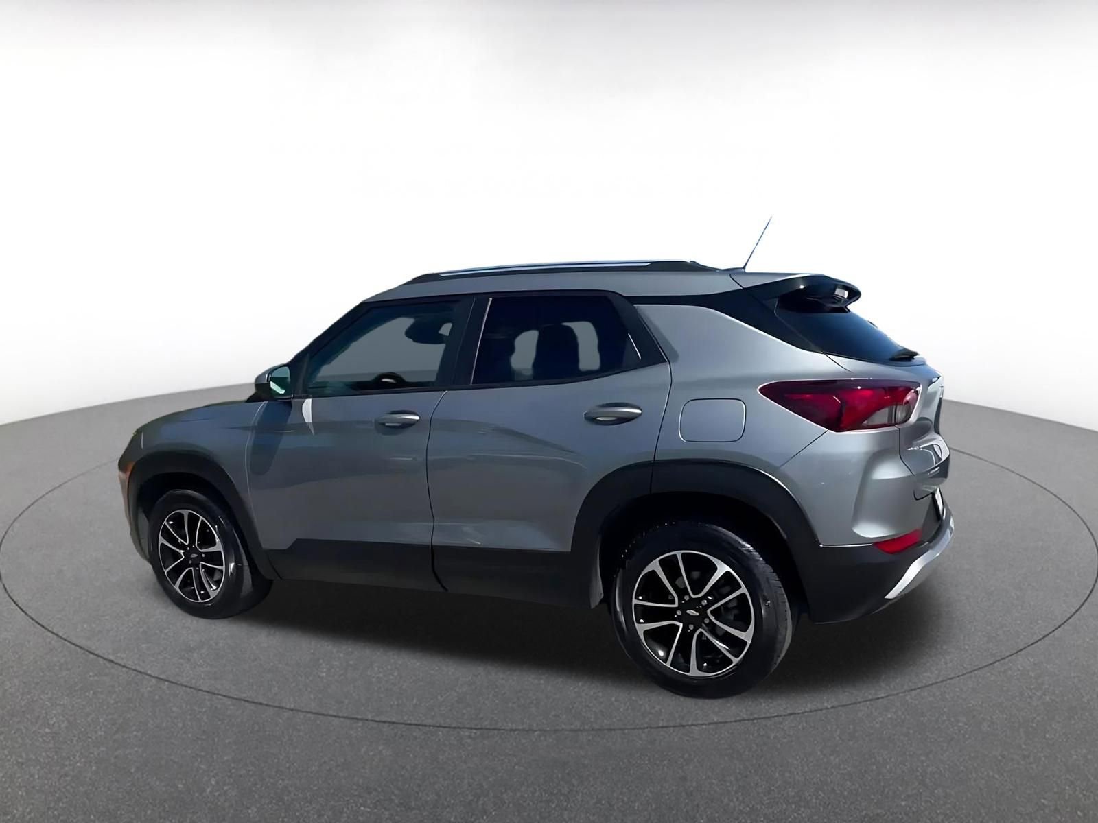 Thumbnail: 2025 Chevrolet TrailBlazer - 10