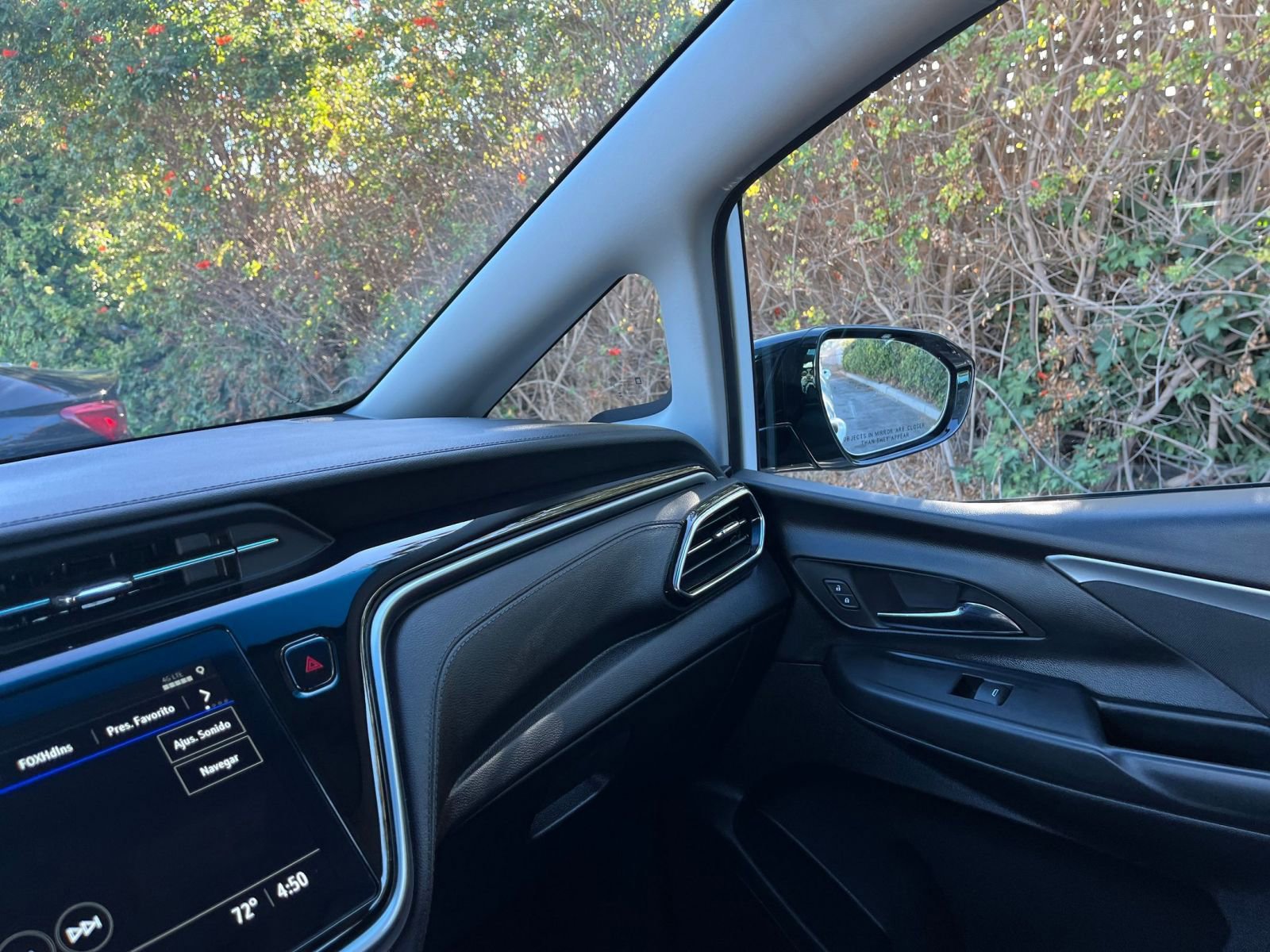 Thumbnail: 2023 Chevrolet Bolt EV - 34