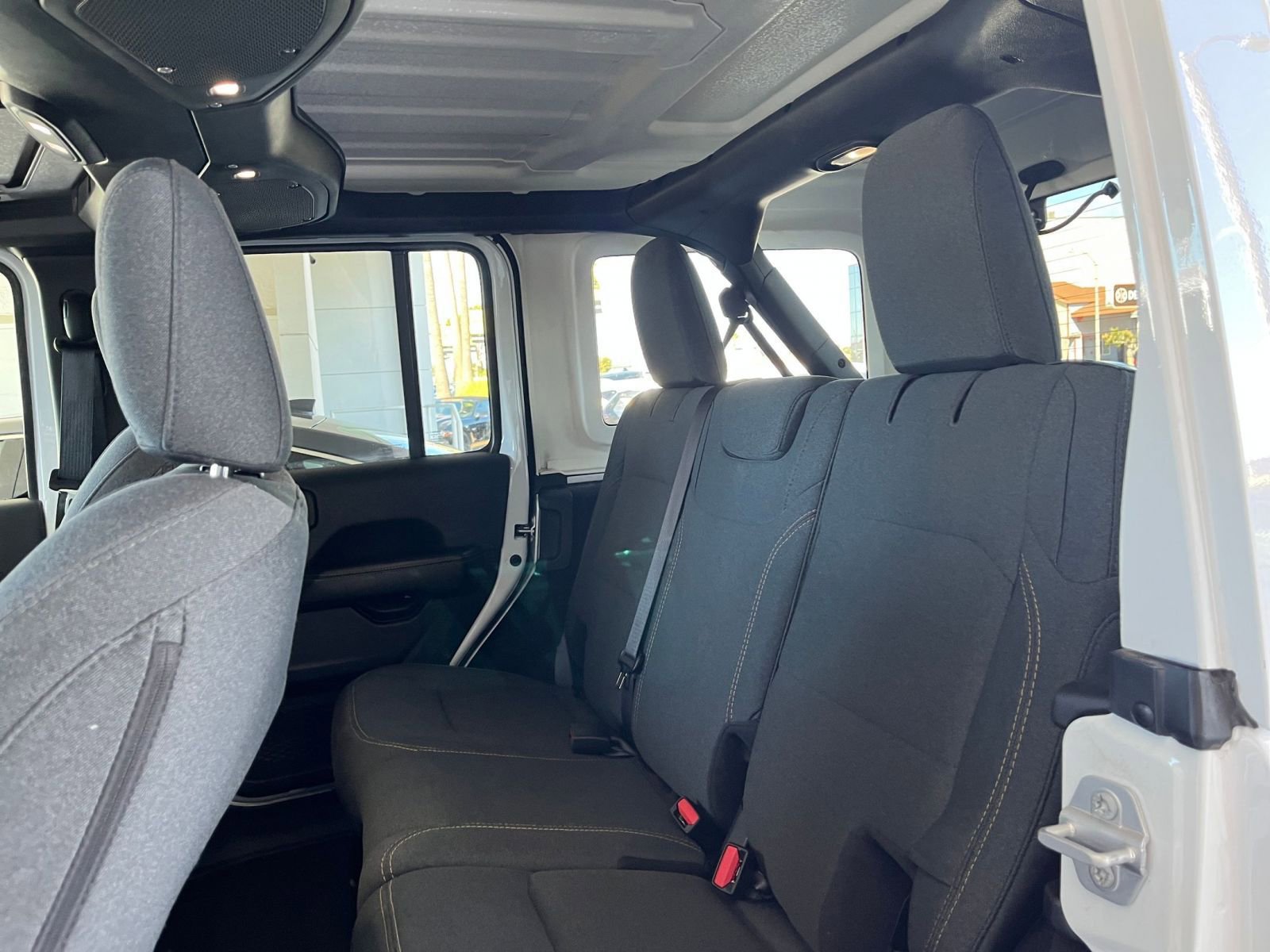 Thumbnail: 2025 Jeep Wrangler - 25