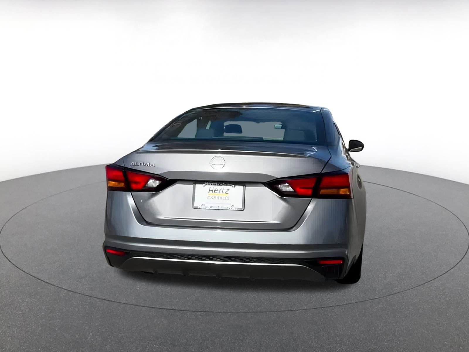 Thumbnail: 2024 Nissan Altima - 10