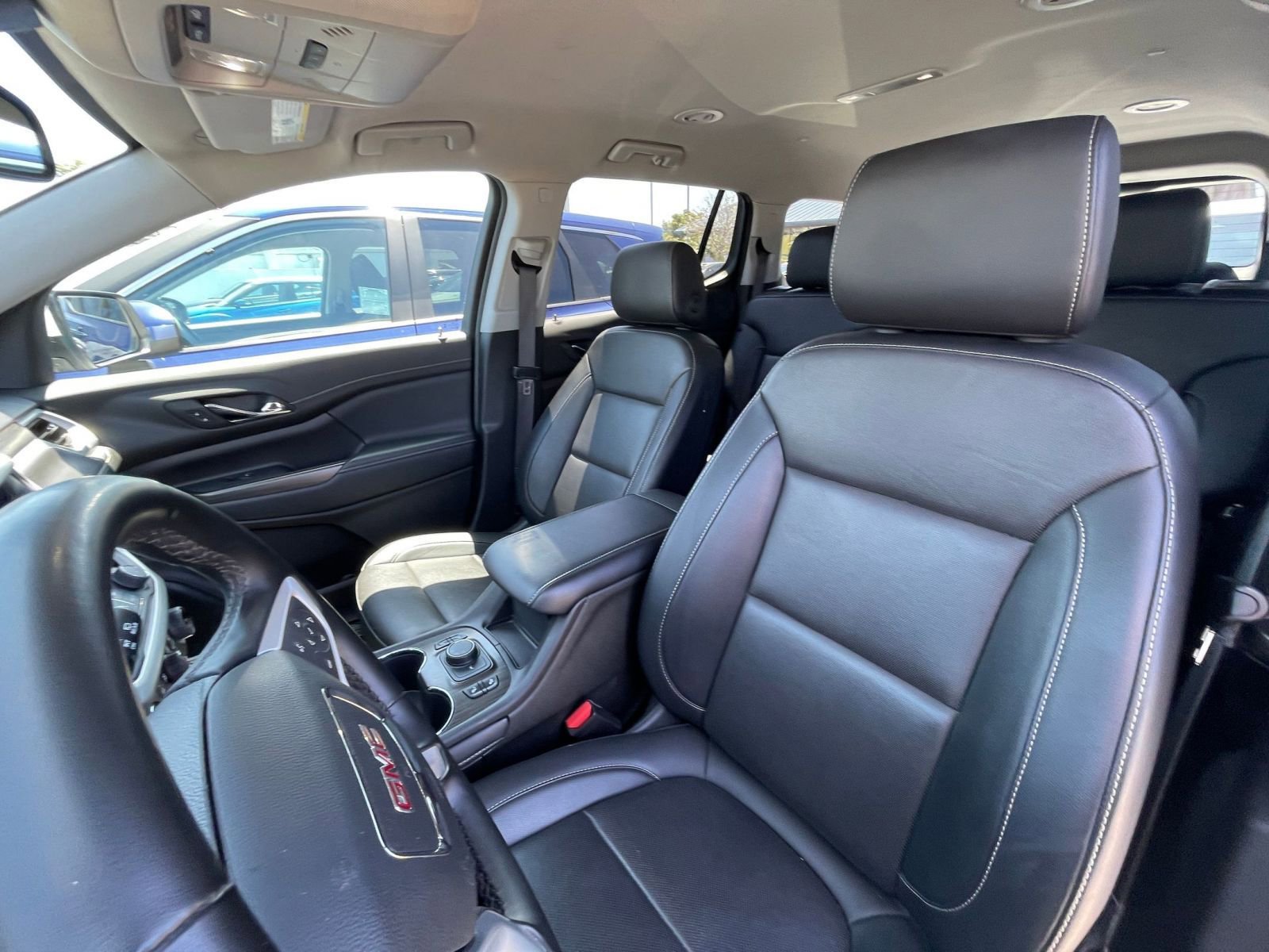 2023 GMC Acadia SLT 31