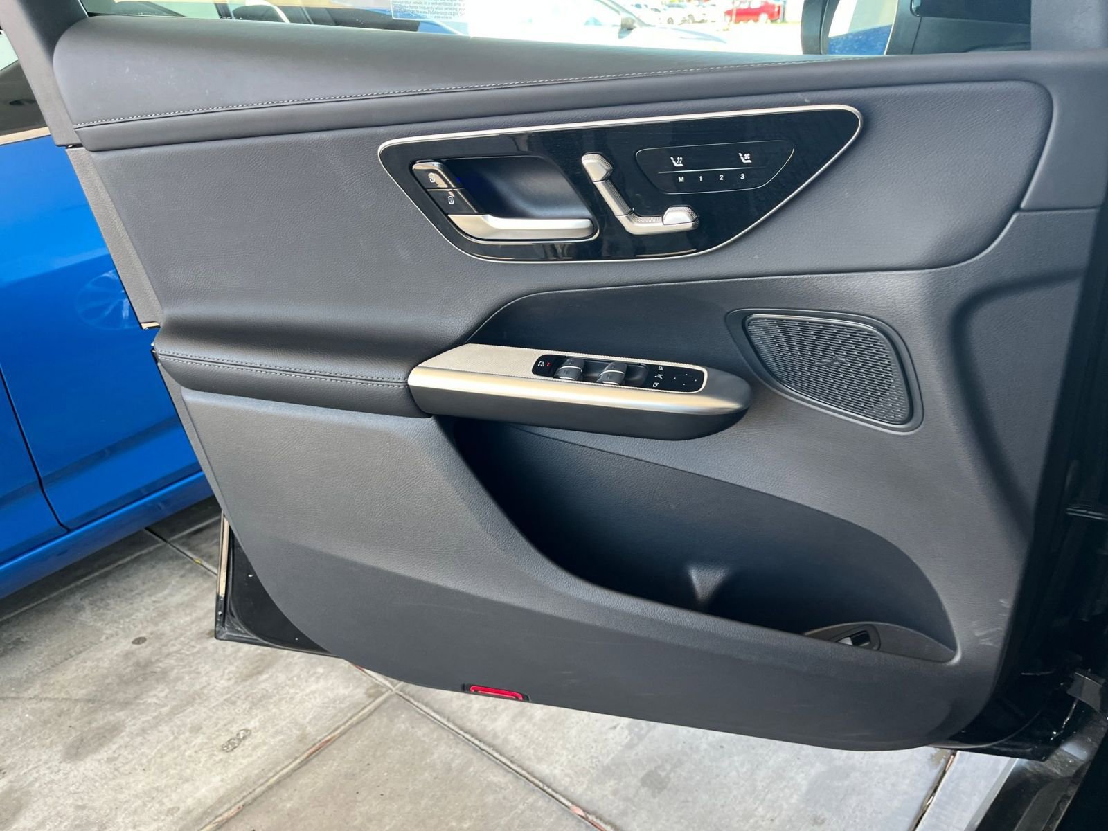 Thumbnail: 2024 Mercedes-Benz GLC - 20