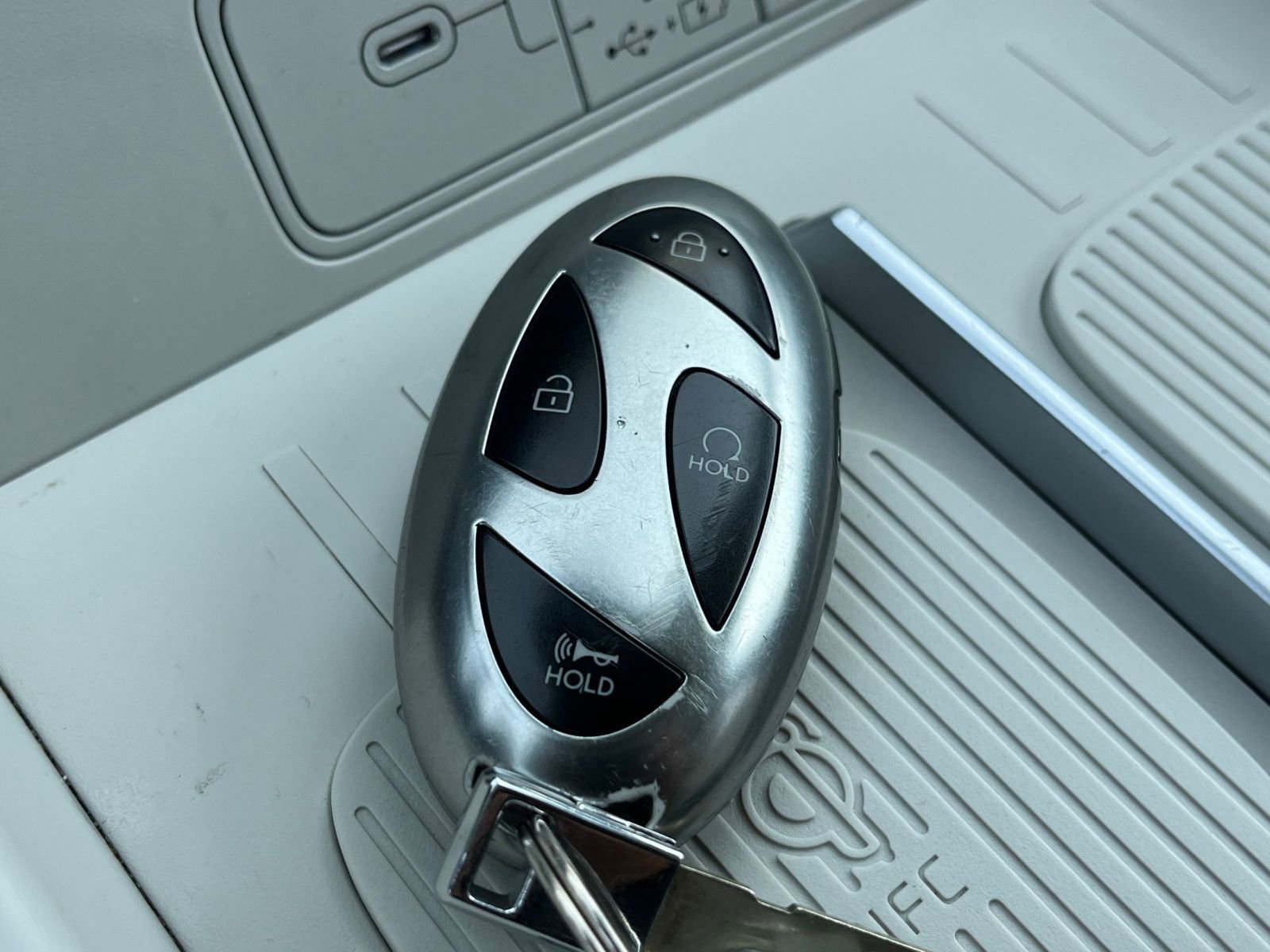 Thumbnail: 2025 Hyundai Santa Fe - 21