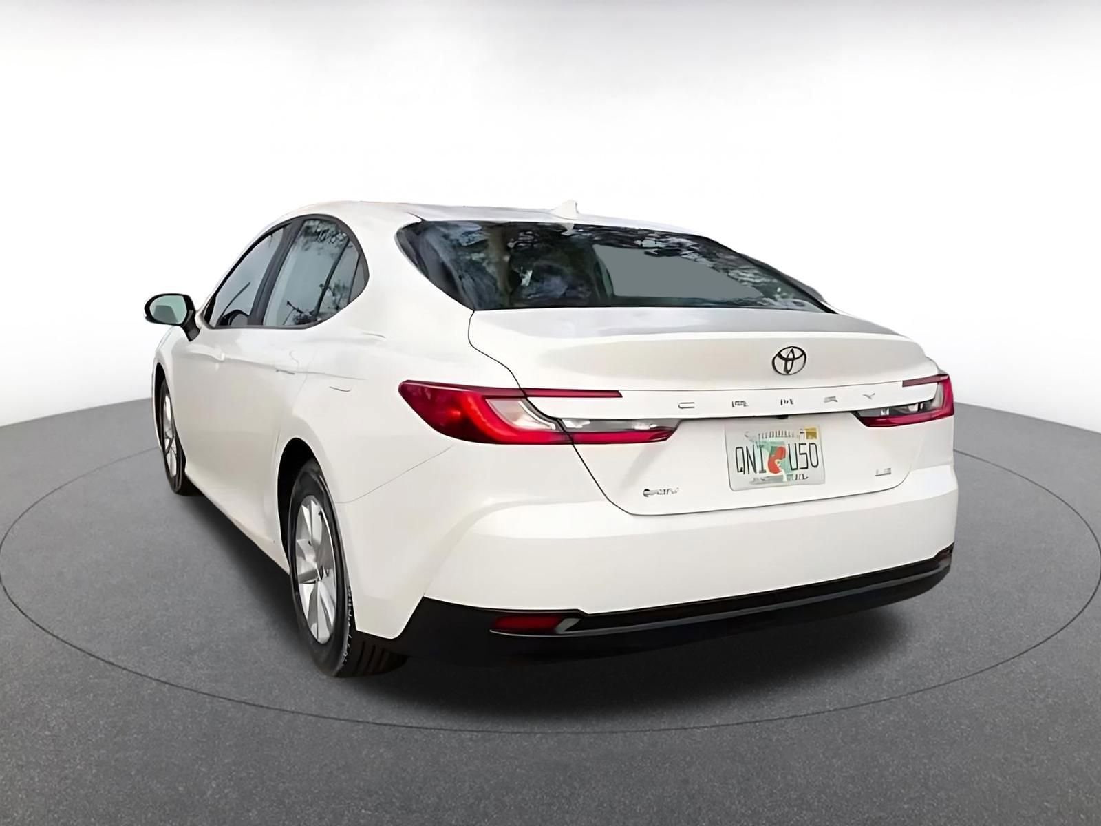 Thumbnail: 2025 Toyota Camry - 12