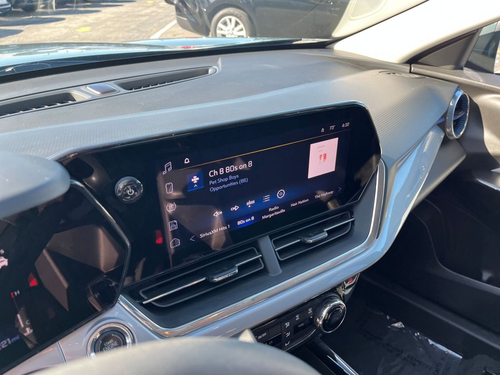 Thumbnail: 2025 Chevrolet Trax - 20