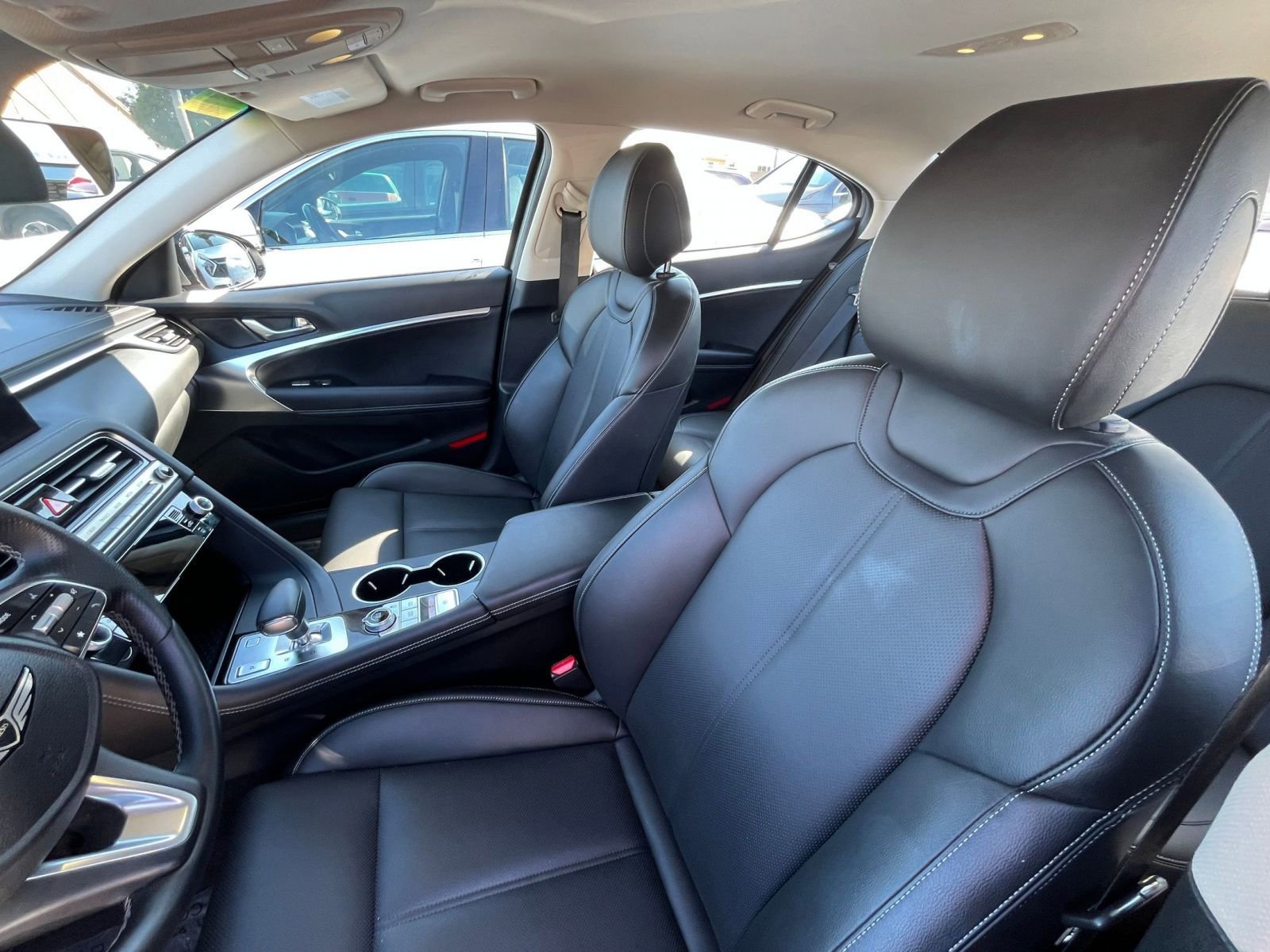 Thumbnail: 2025 Genesis G70 - 31