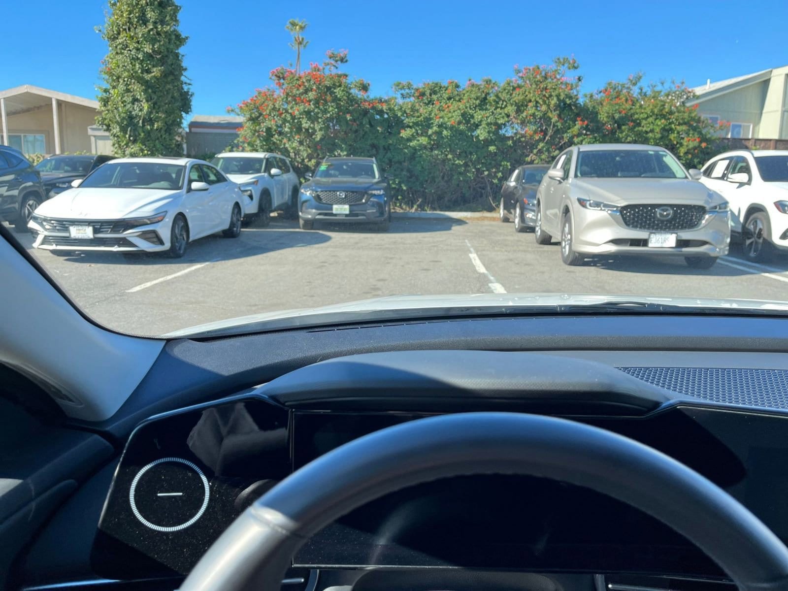 Thumbnail: 2025 Hyundai Elantra - 35