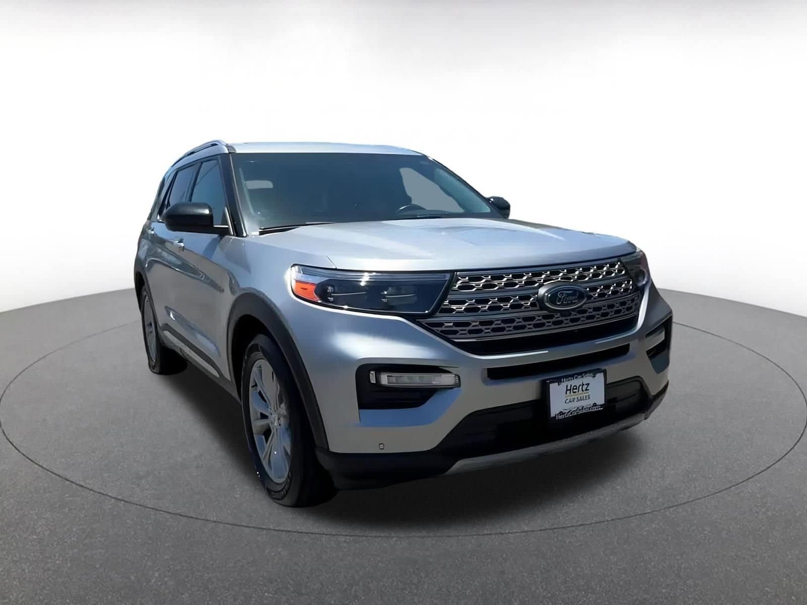 Thumbnail: 2023 Ford Explorer - 3