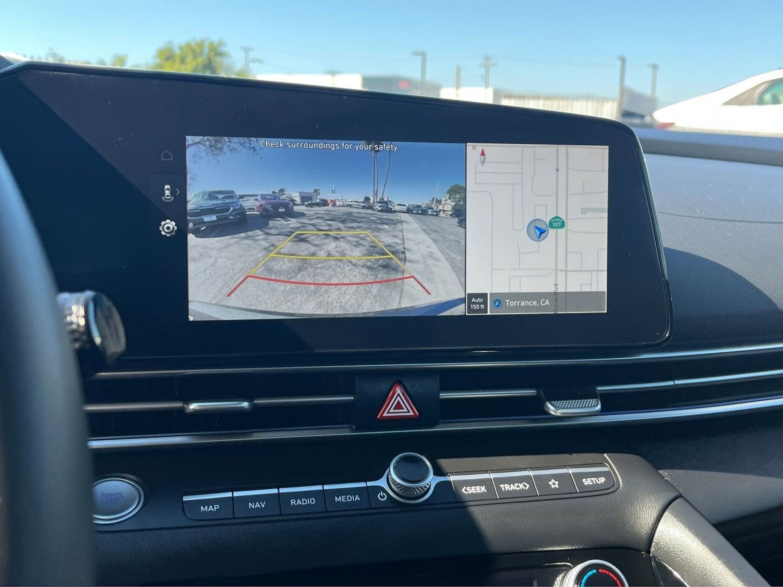 Thumbnail: 2025 Hyundai Elantra - 25