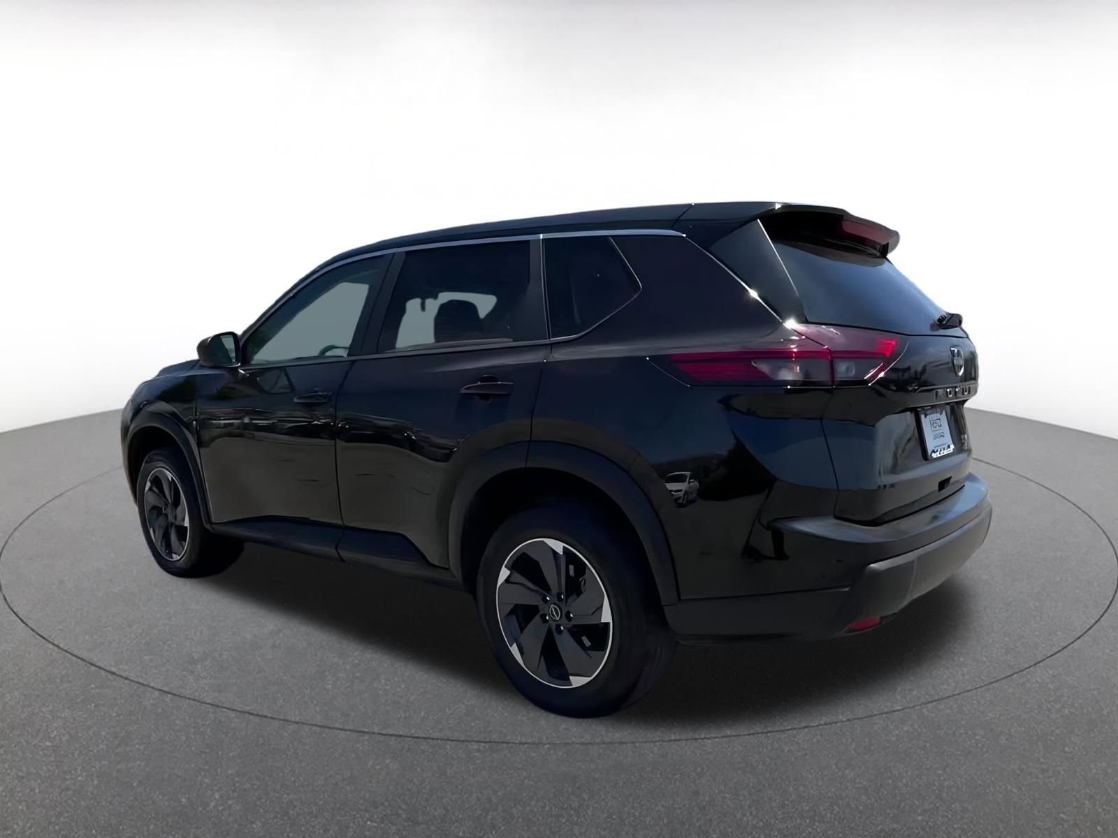 Thumbnail: 2024 Nissan Rogue - 10