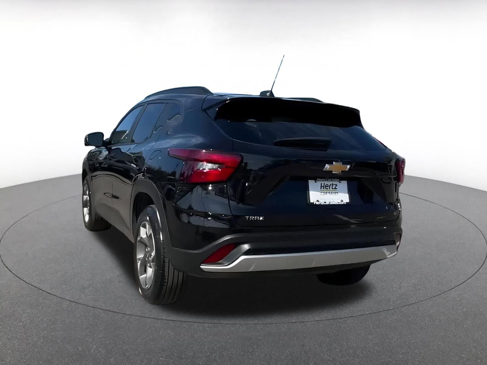 Thumbnail: 2025 Chevrolet Trax - 10