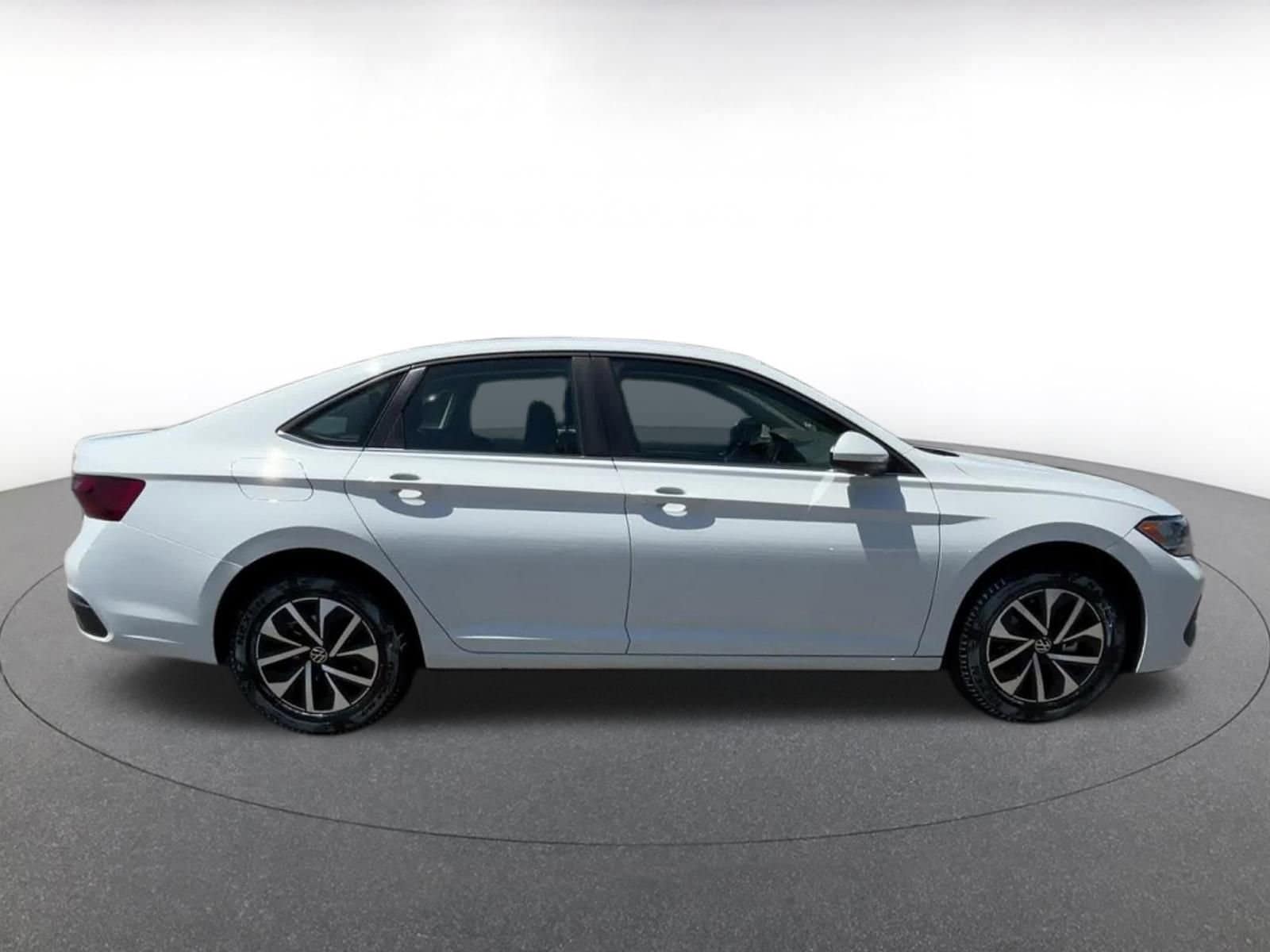 2024 Volkswagen Jetta S 13