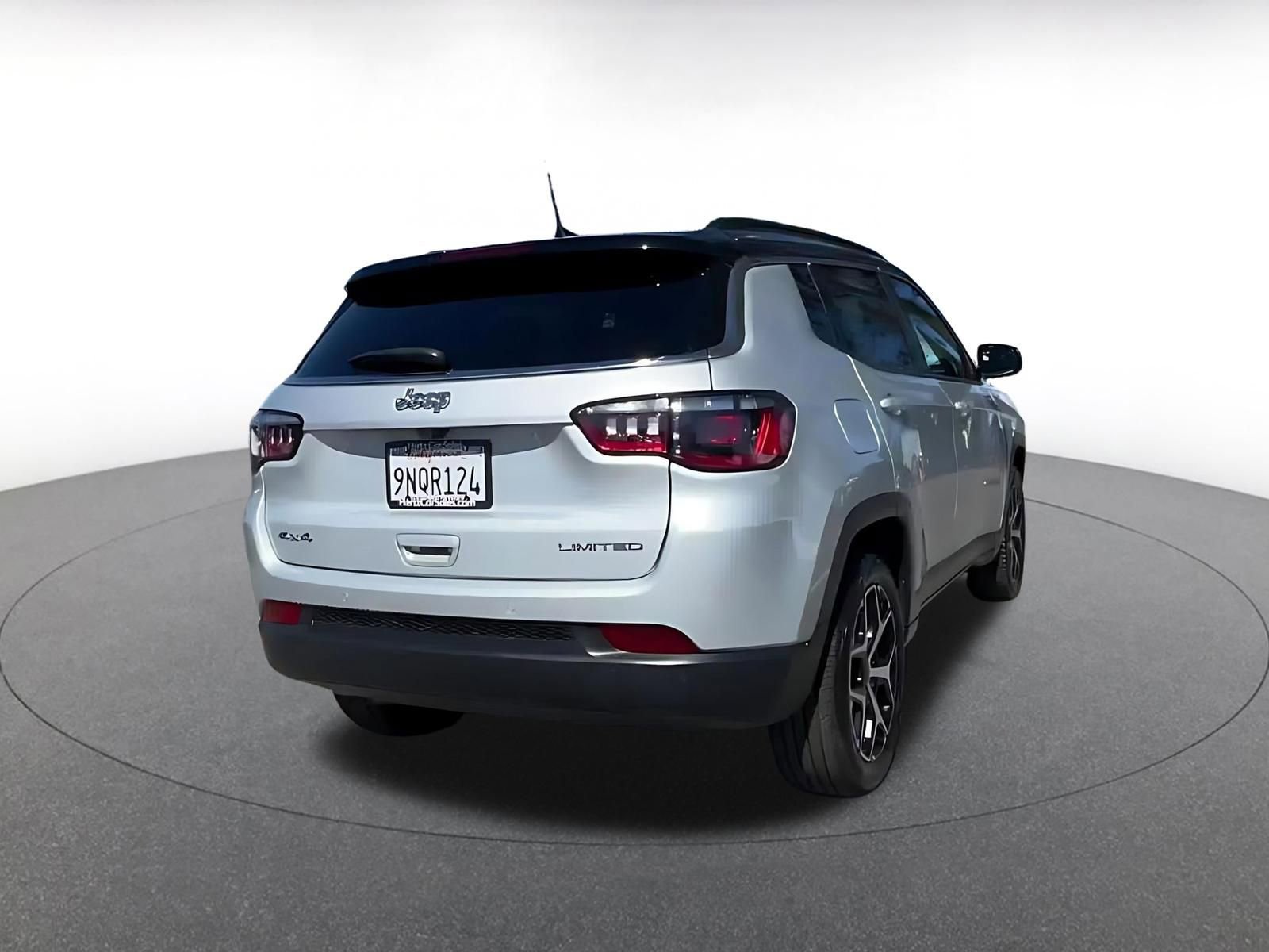 Thumbnail: 2025 Jeep Compass - 14