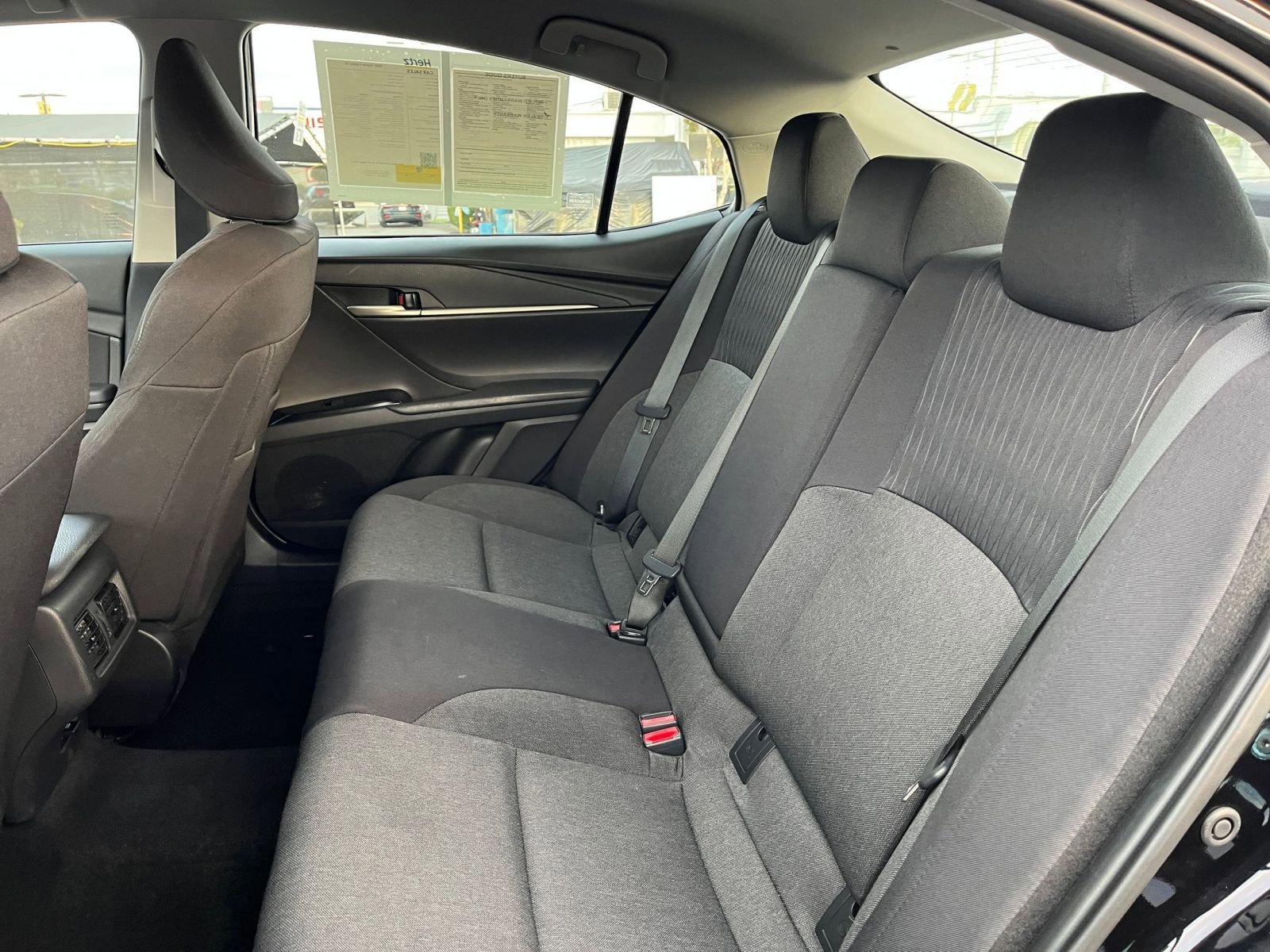 Thumbnail: 2025 Toyota Camry - 25