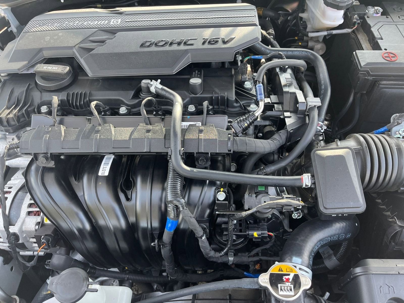 Thumbnail: 2025 Hyundai Elantra - 32