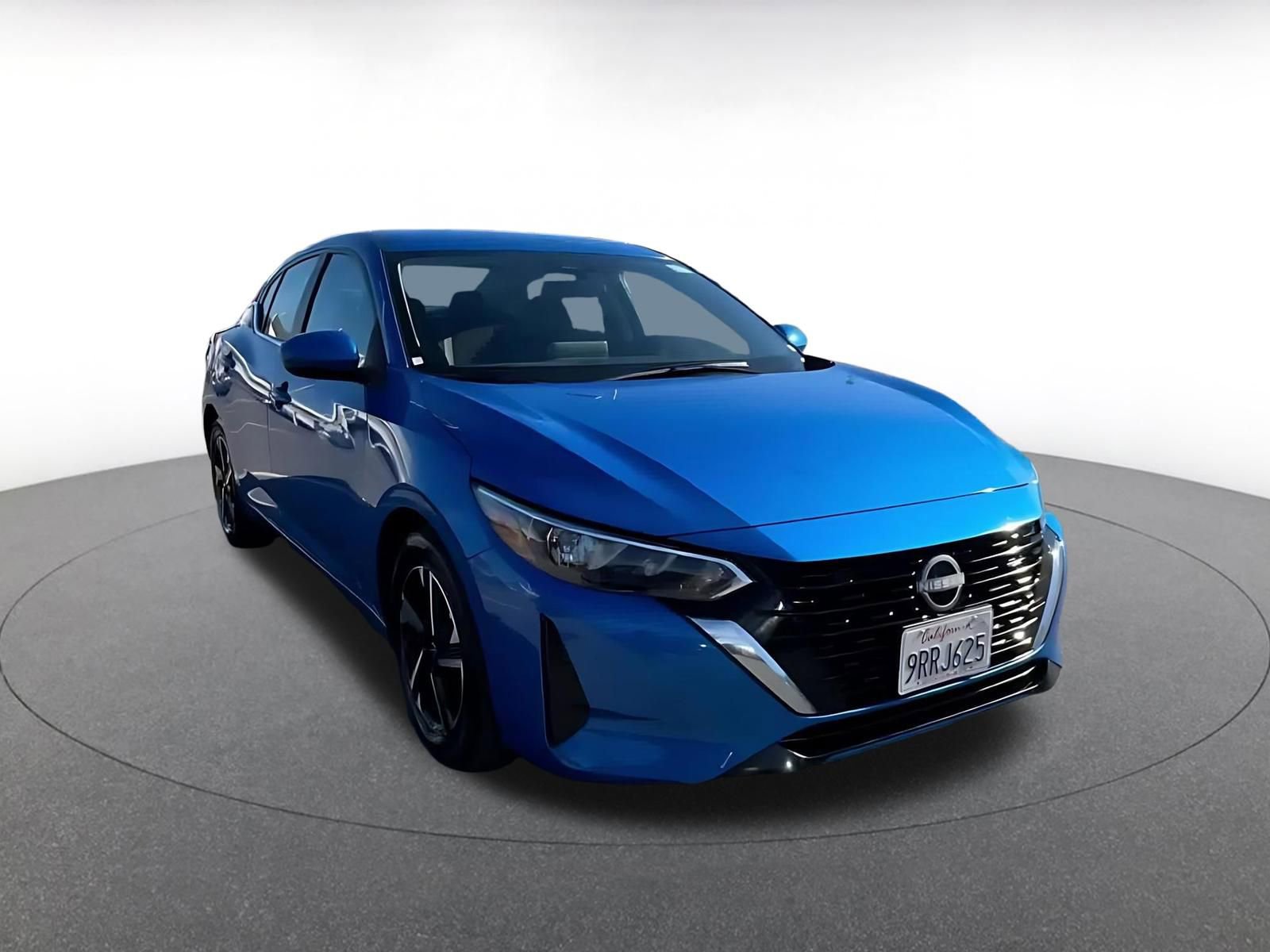 Thumbnail: 2025 Nissan Sentra - 3