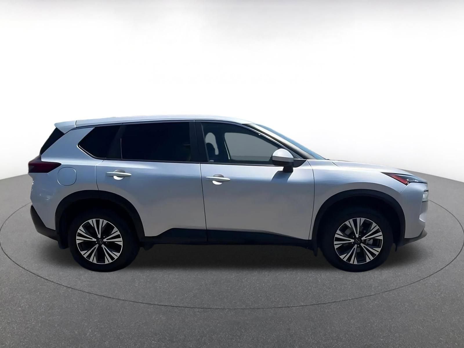 Thumbnail: 2023 Nissan Rogue - 16