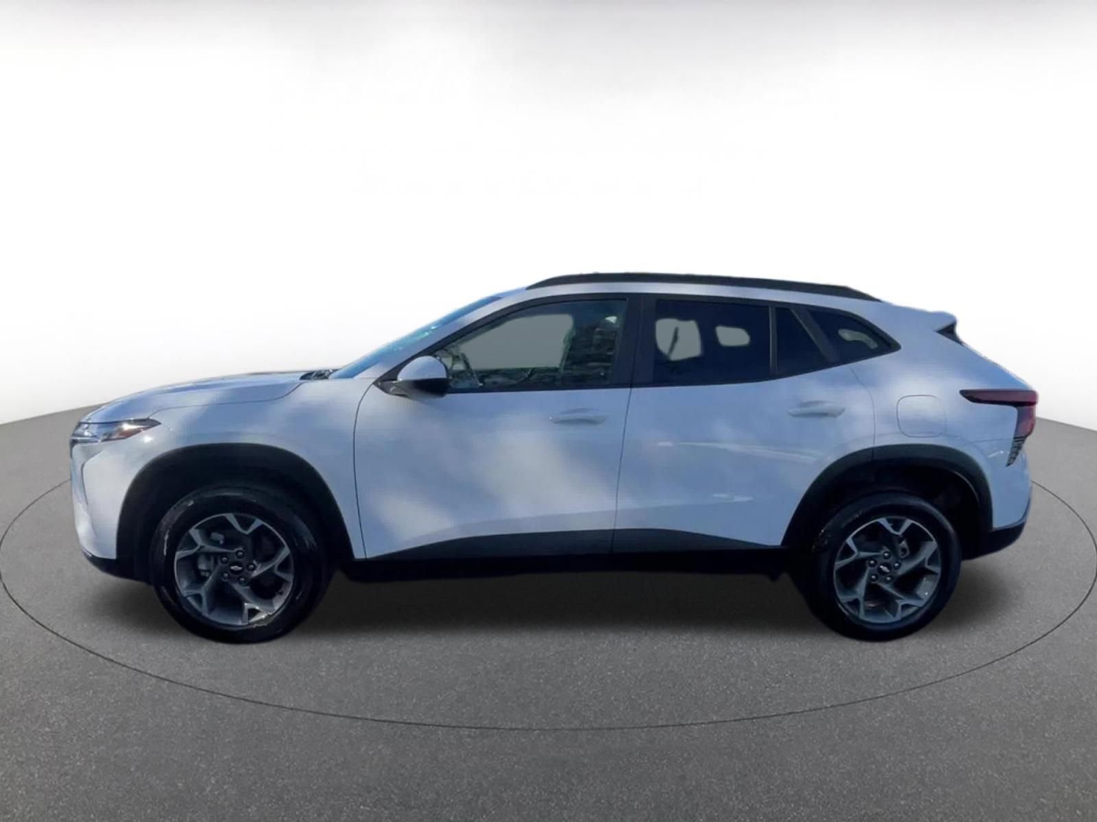 Thumbnail: 2025 Chevrolet Trax - 9