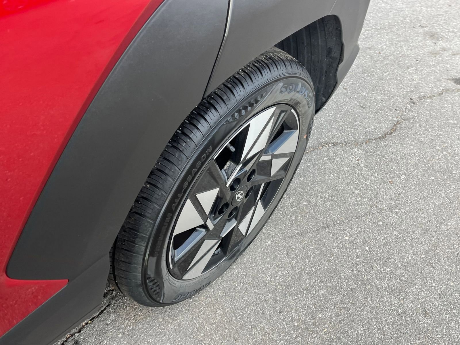 Thumbnail: 2025 Hyundai Kona - 30