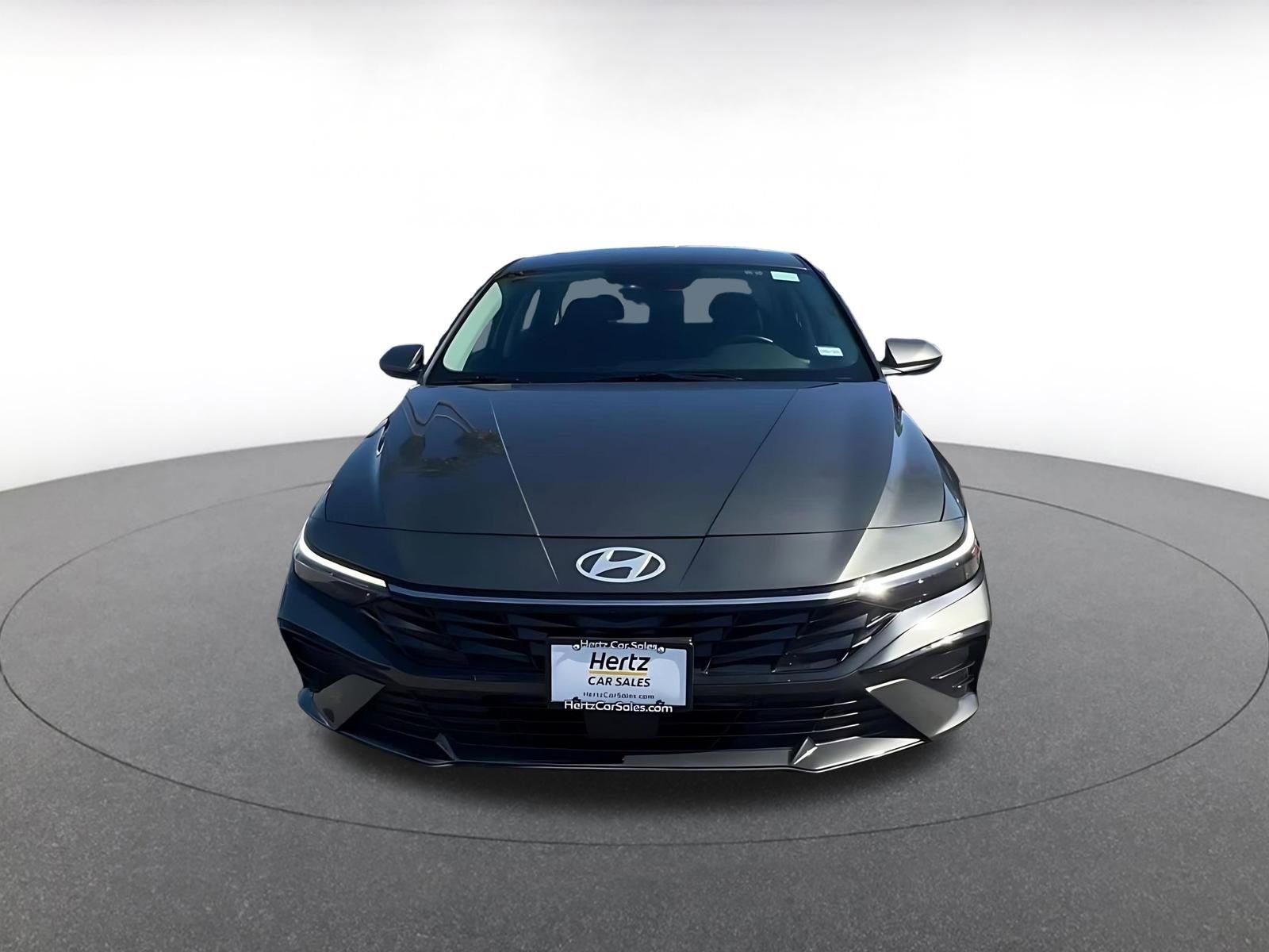 Thumbnail: 2025 Hyundai Elantra - 4