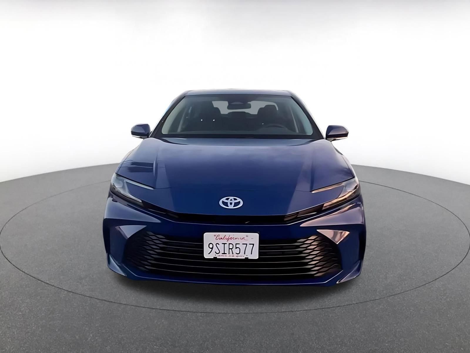 Thumbnail: 2025 Toyota Camry - 4