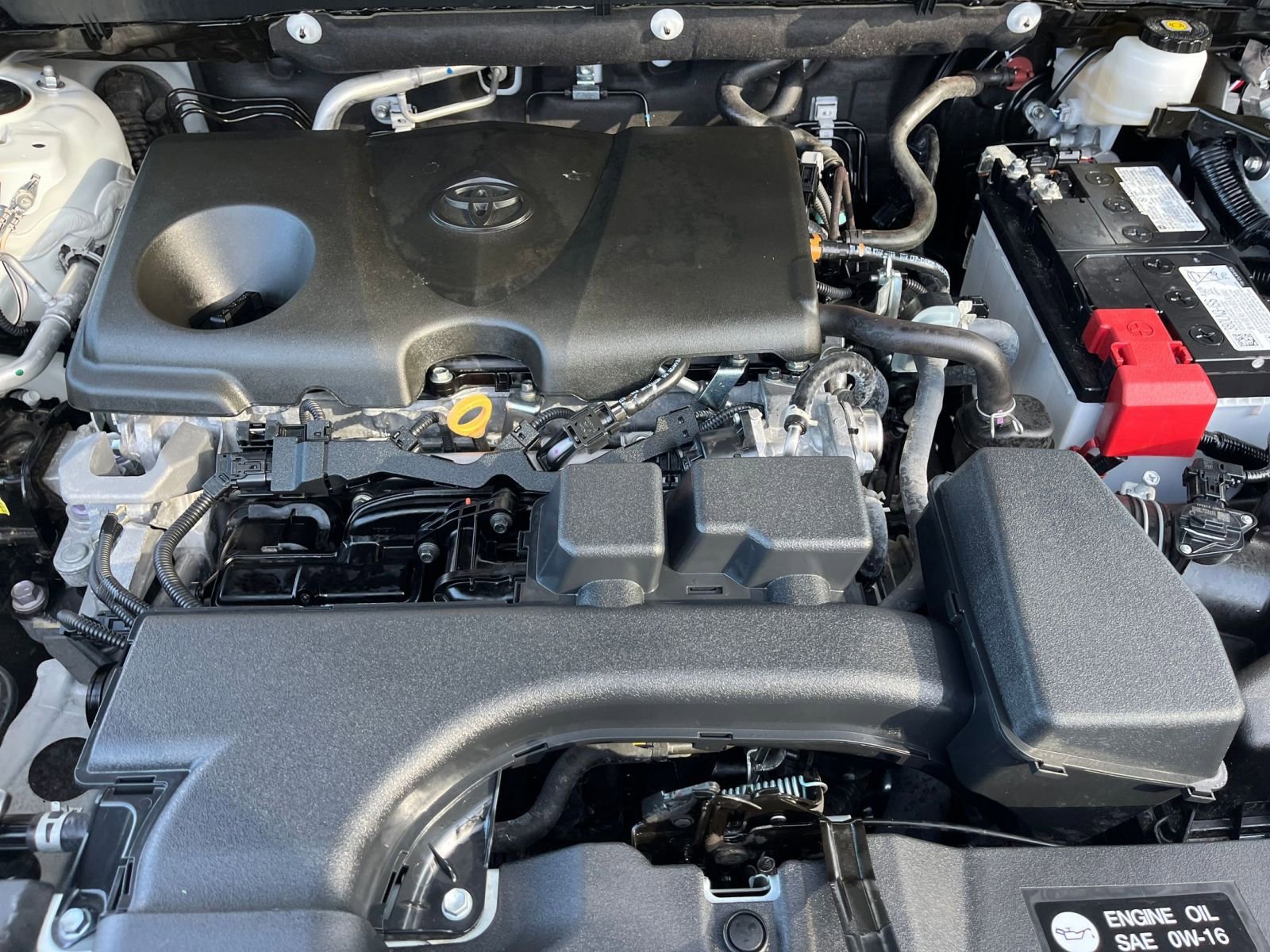 Thumbnail: 2025 Toyota RAV4 - 32