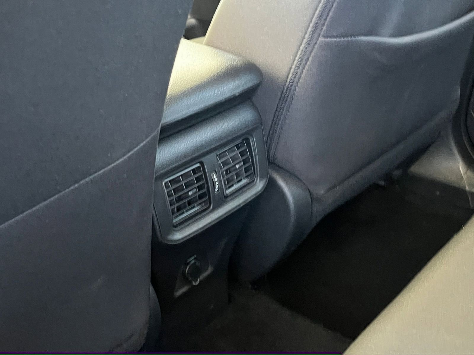 Thumbnail: 2025 Toyota RAV4 - 23