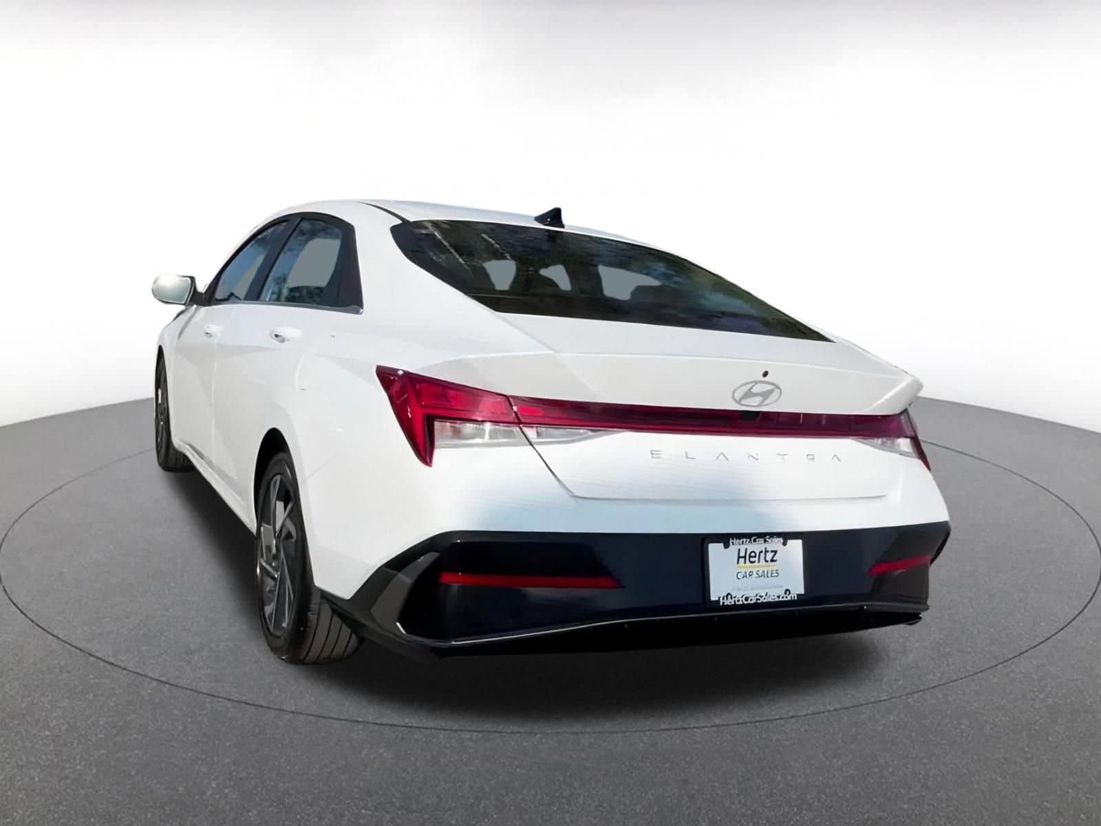 Thumbnail: 2025 Hyundai Elantra - 11