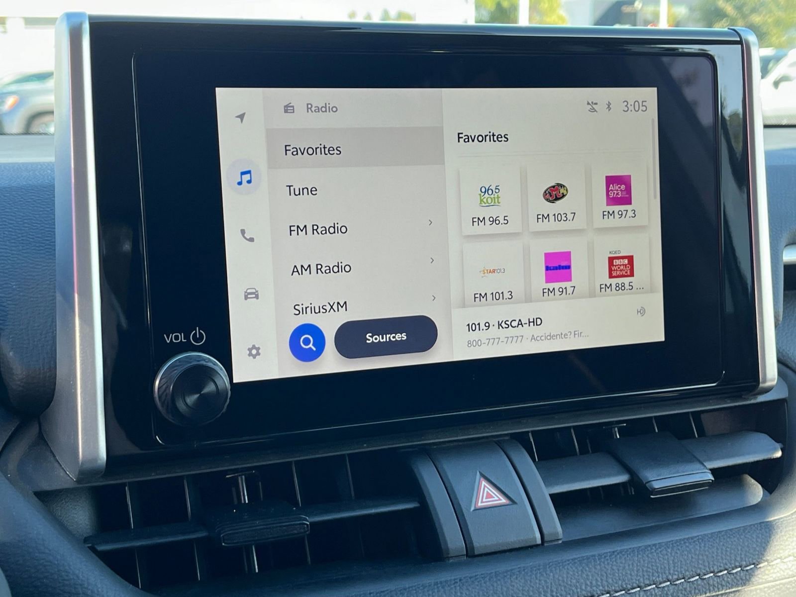 Thumbnail: 2025 Toyota RAV4 - 21