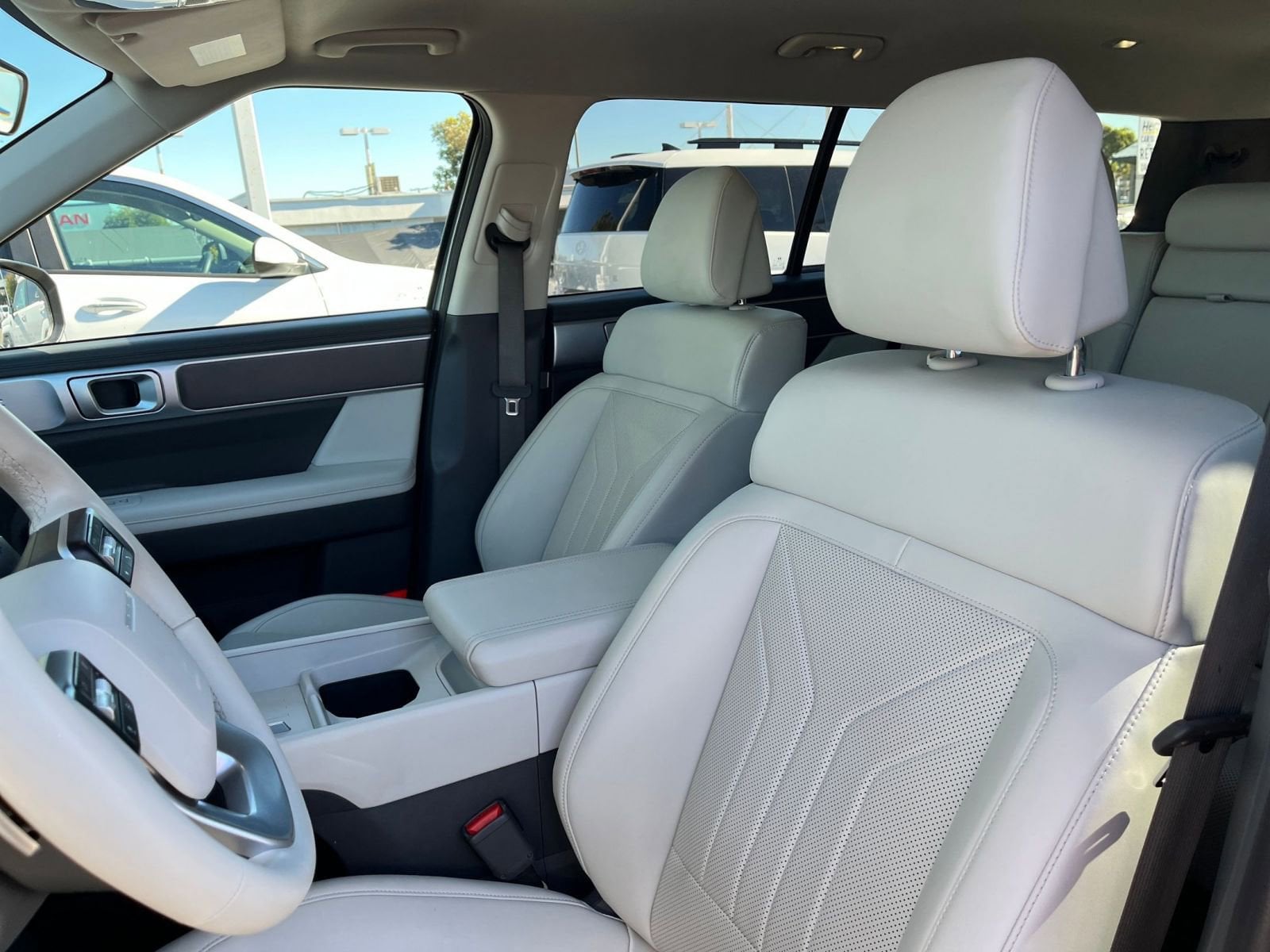 Thumbnail: 2025 Hyundai Santa Fe - 28