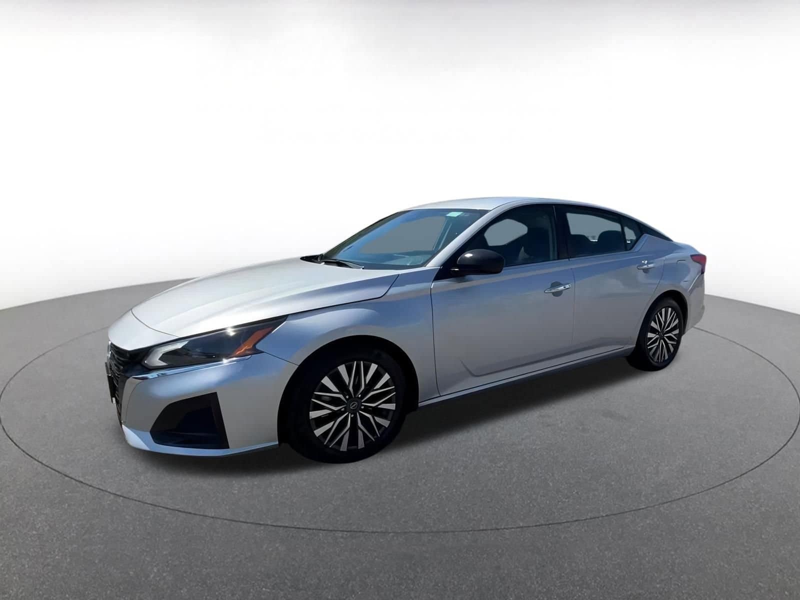 Thumbnail: 2024 Nissan Altima - 8