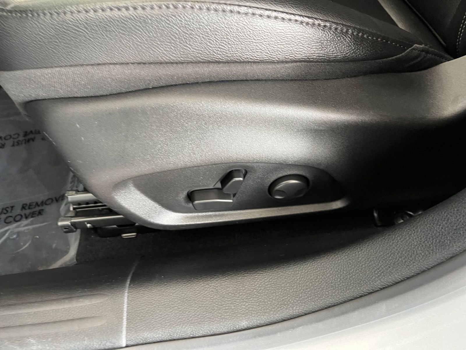 Thumbnail: 2025 Jeep Compass - 23