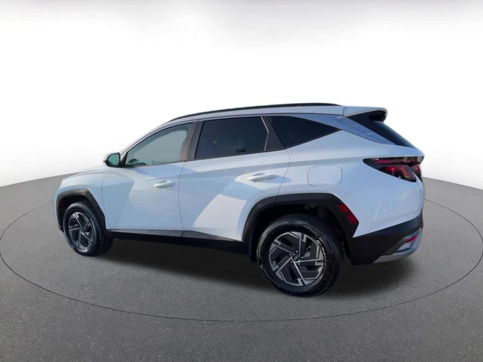 Thumbnail: 2025 Hyundai Tucson - 10