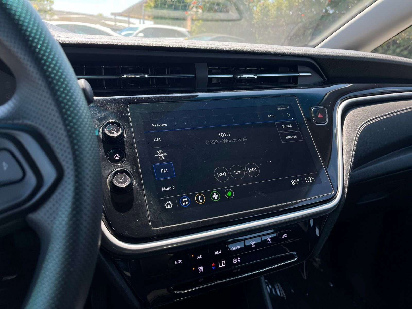 Thumbnail: 2023 Chevrolet Bolt EV - 21