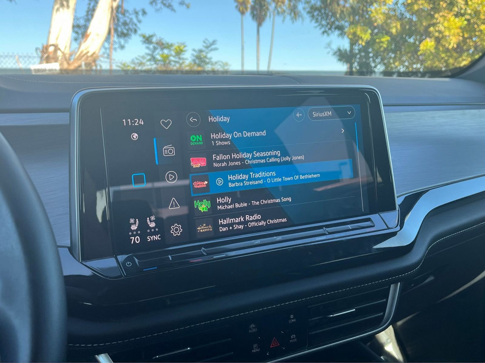 Thumbnail: 2025 Volkswagen Atlas - 18