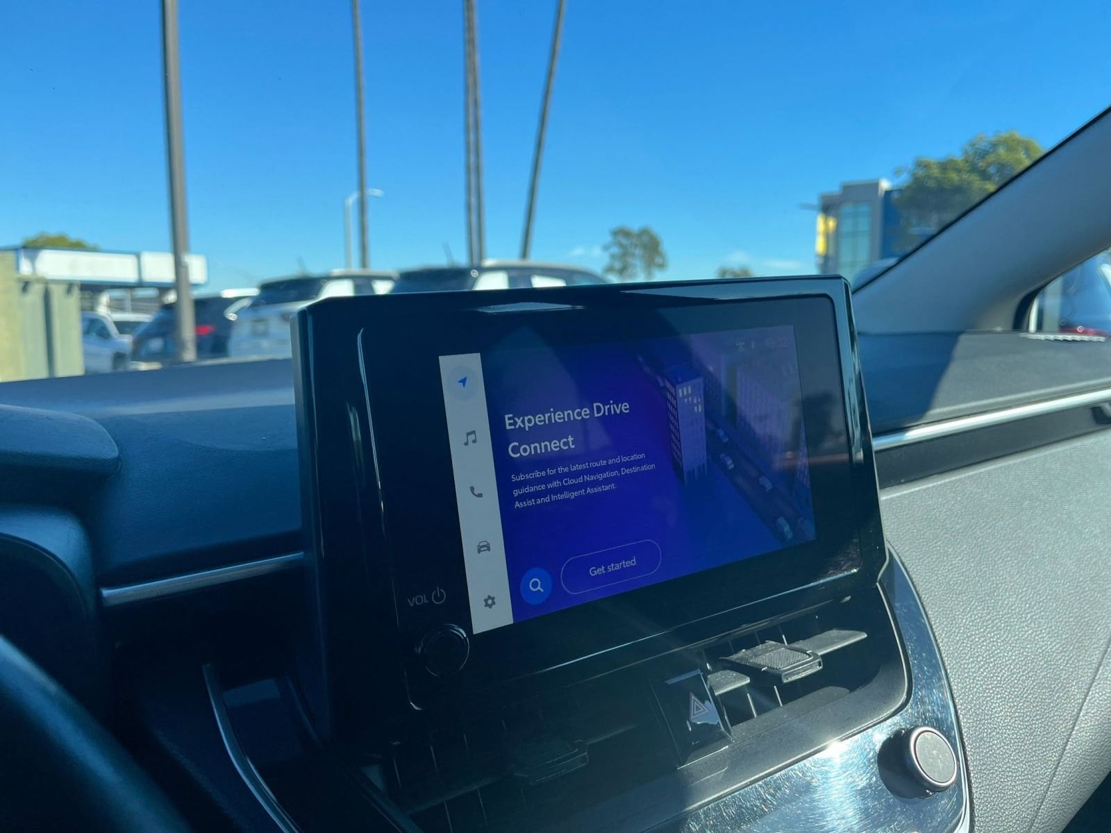 Thumbnail: 2023 Toyota Corolla - 20