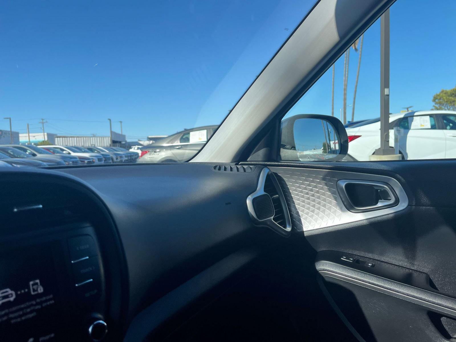 Thumbnail: 2025 Kia Soul - 35