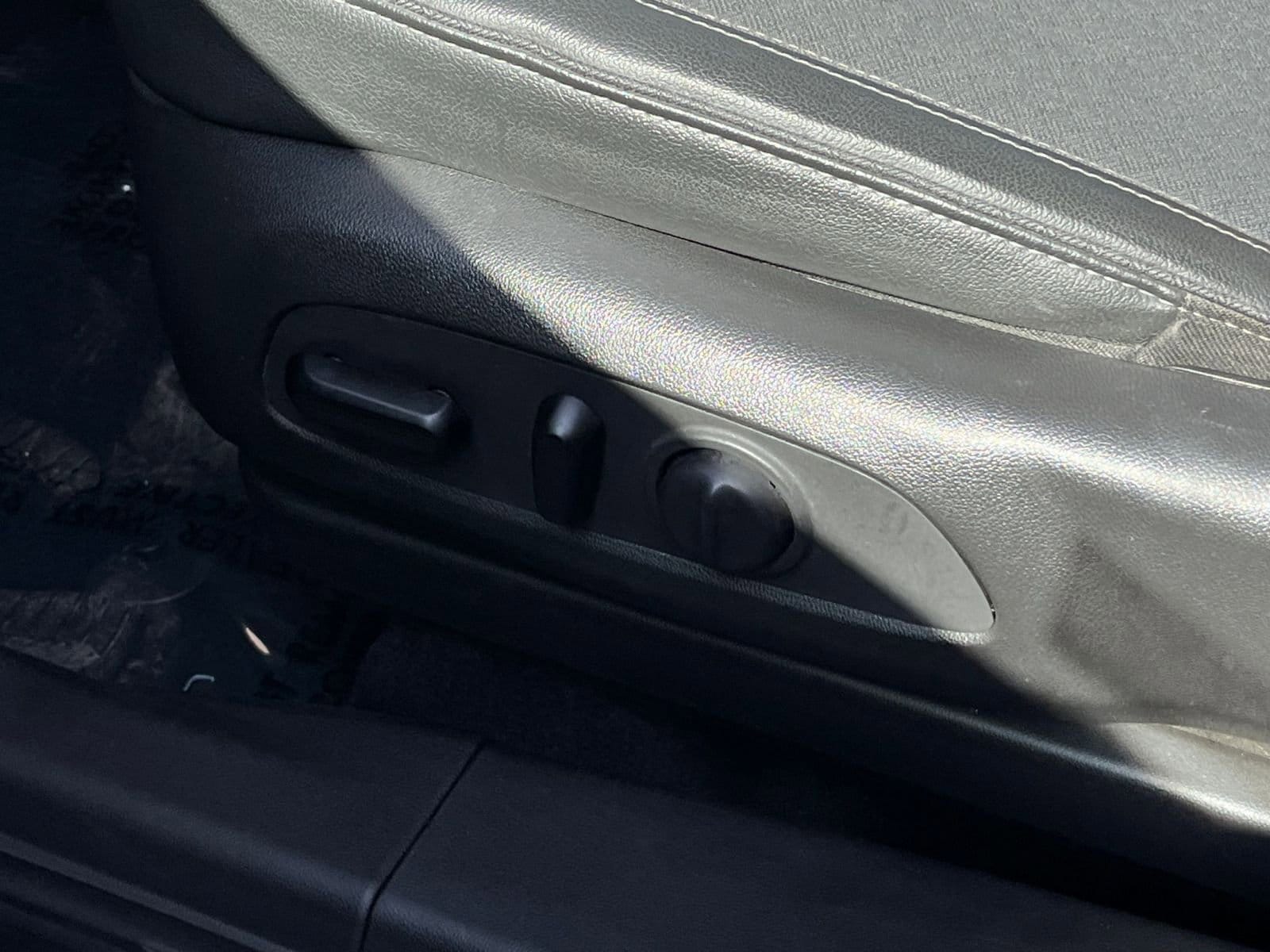 Thumbnail: 2021 Buick Encore GX - 19