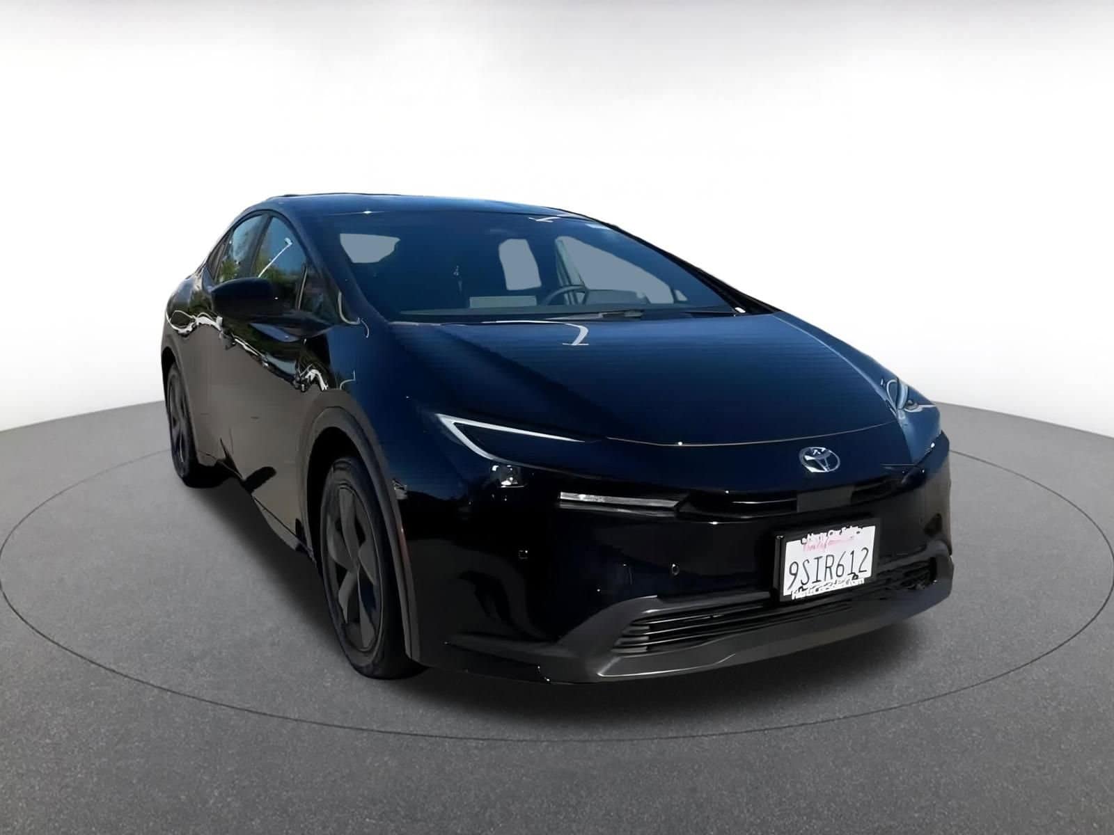 Thumbnail: 2025 Toyota Prius - 3