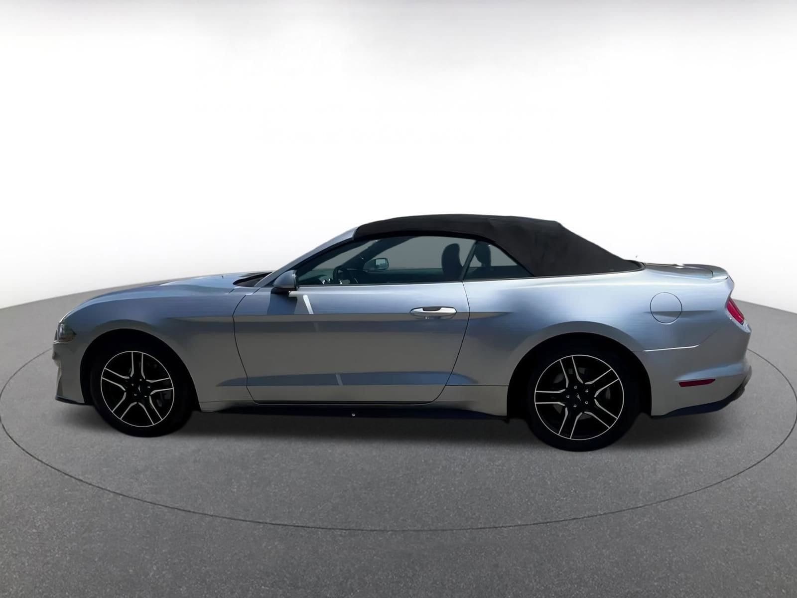 Thumbnail: 2023 Ford Mustang - 7